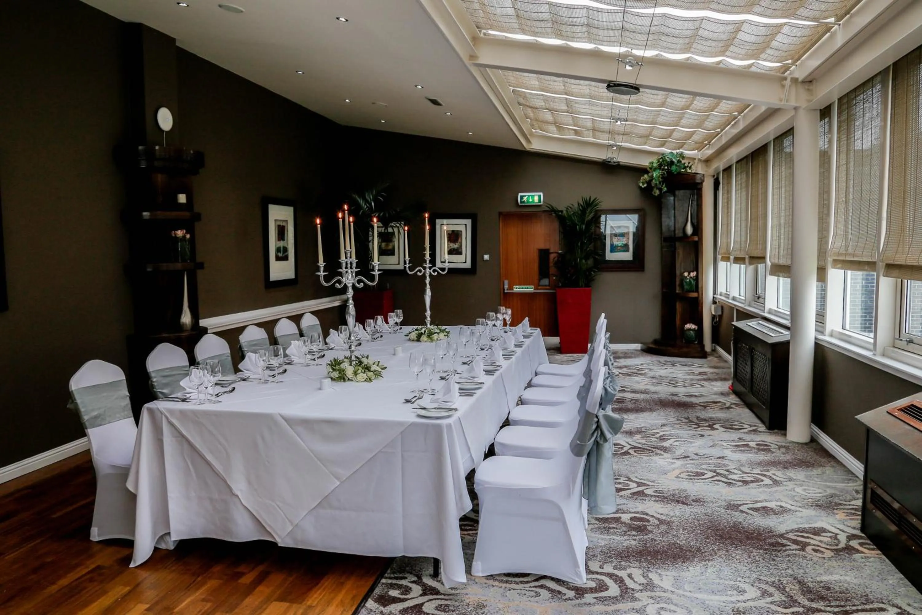 Business facilities in Alona Hotel