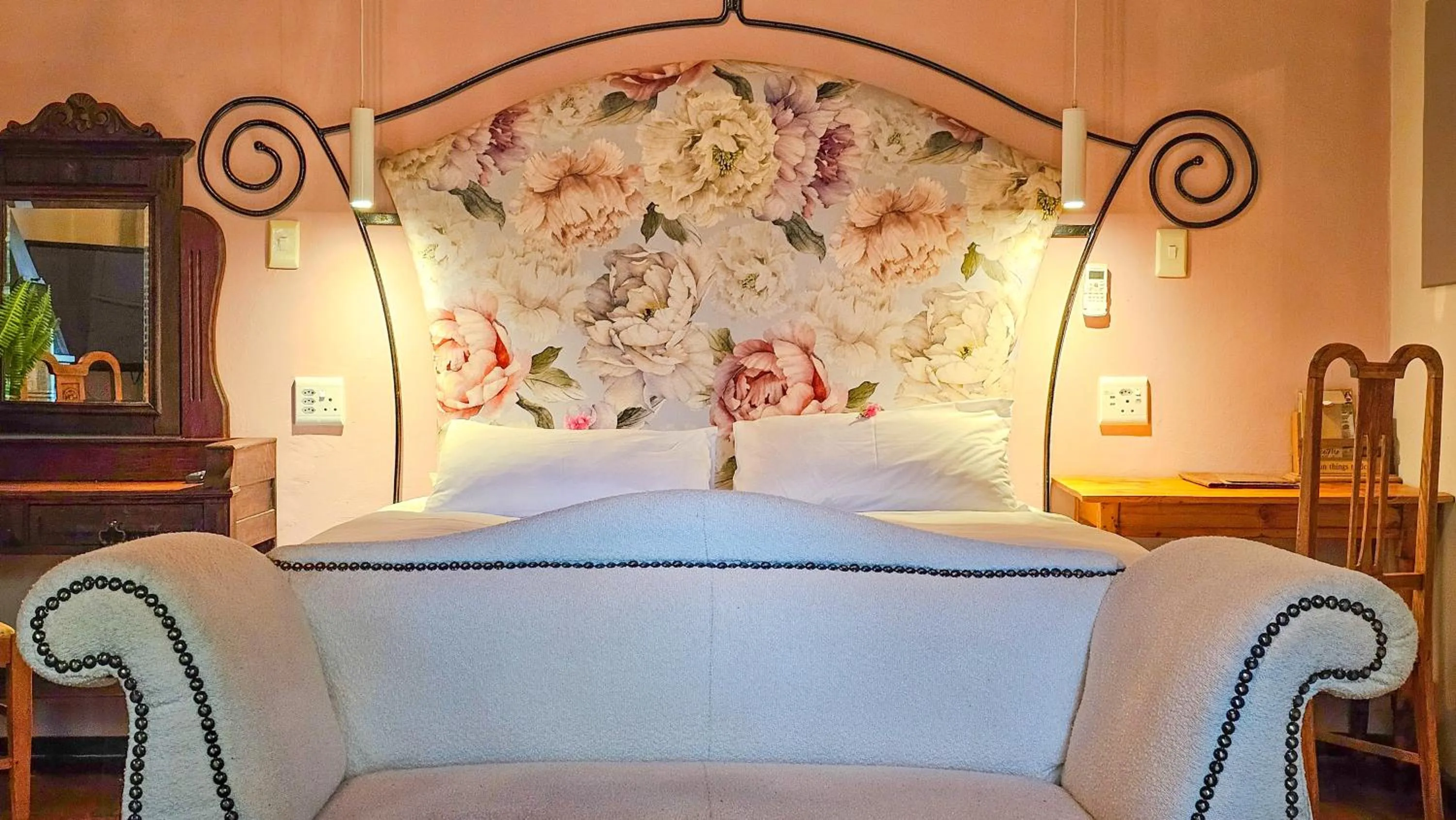 Bed in De Opstal Country Lodge