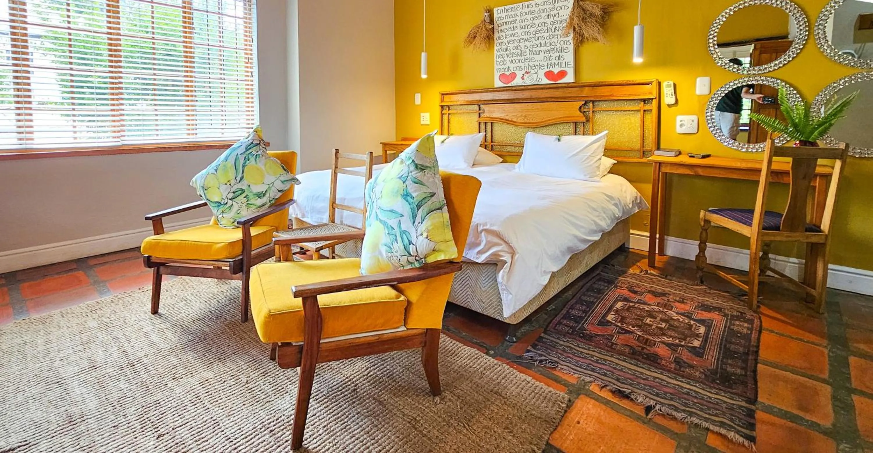 Bed in De Opstal Country Lodge