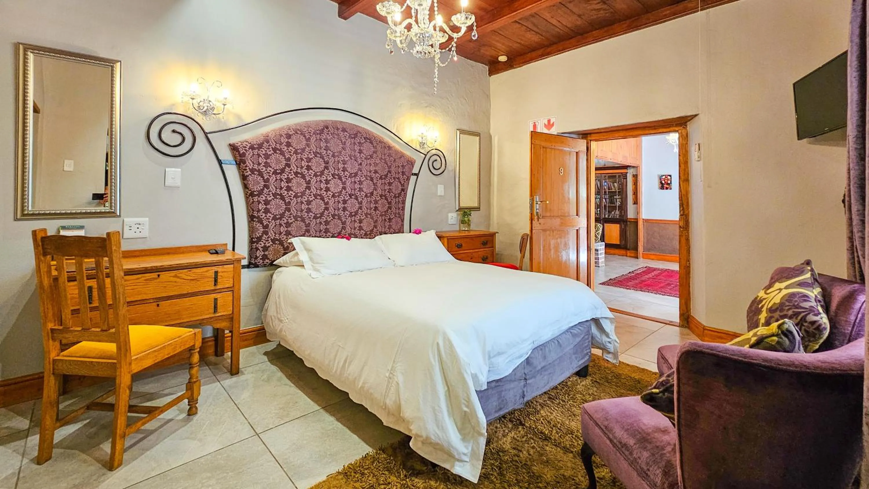 Bed in De Opstal Country Lodge
