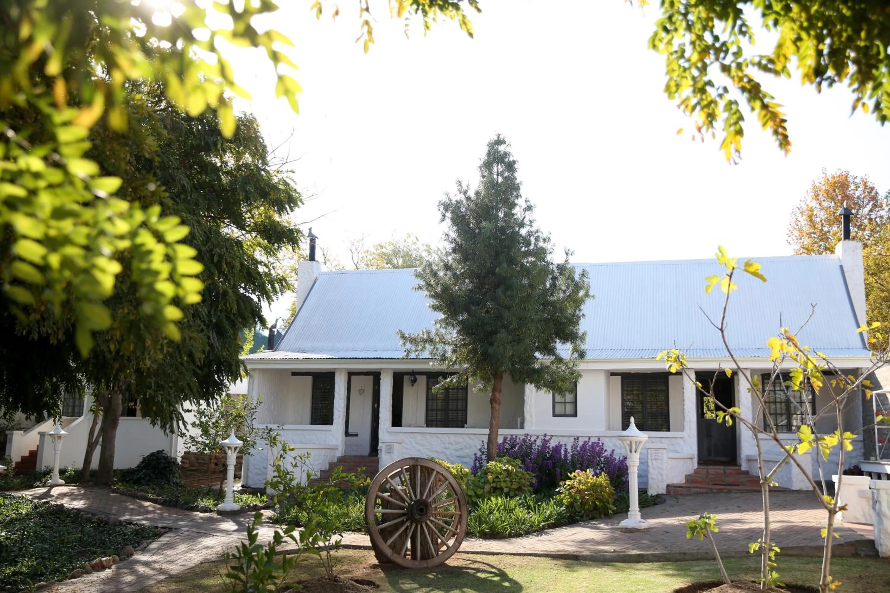 Garden in De Opstal Country Lodge