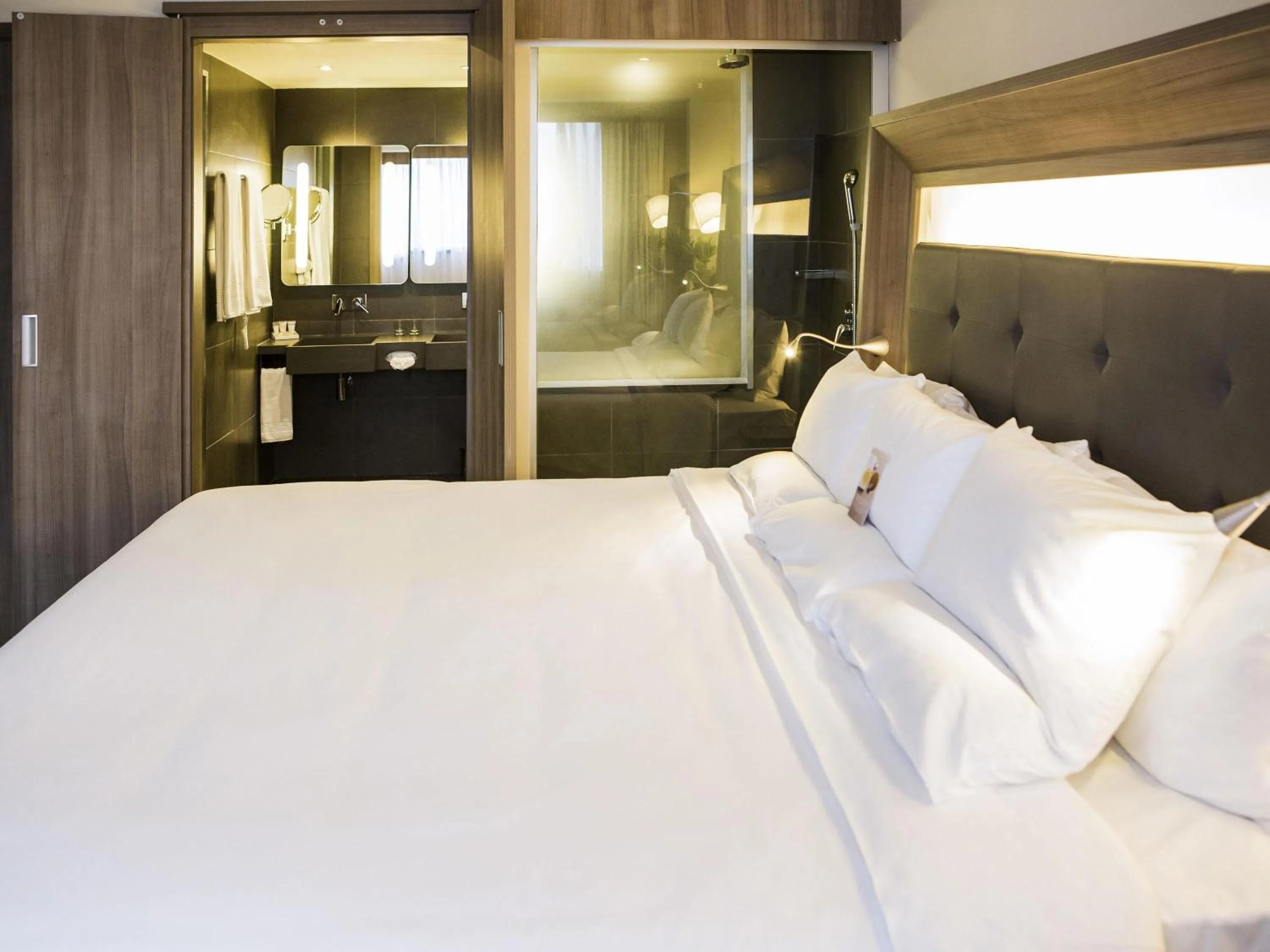 Bedroom, Bed in Novotel RJ Porto Atlantico