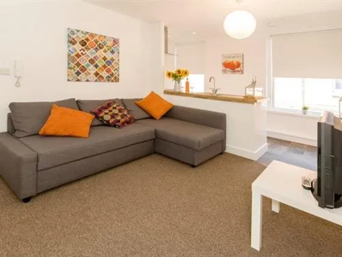 Living room in Beddoe Apartments