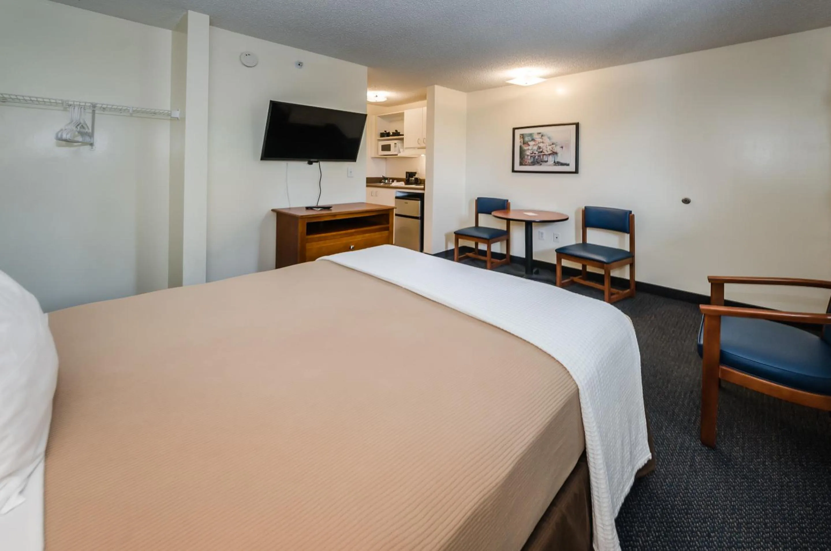 Bedroom, Bed in Tampa Bay Extended Stay Hotel