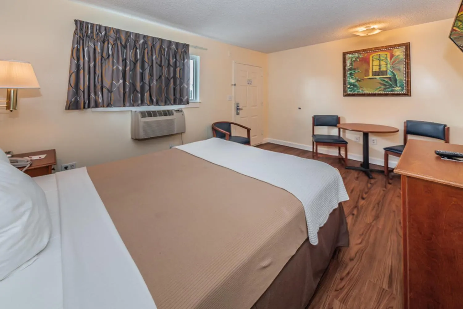Bed in Tampa Bay Extended Stay Hotel