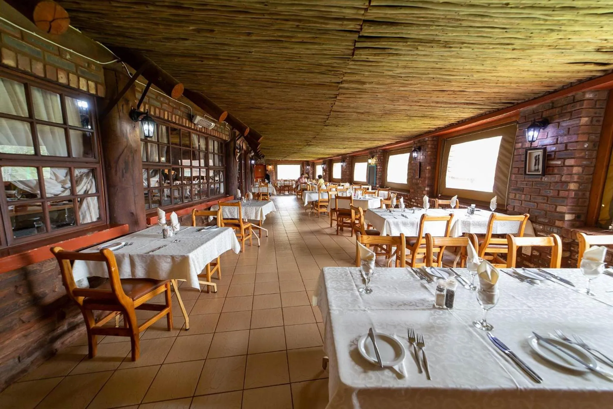 Restaurant/places to eat in Red Sands Country Lodge