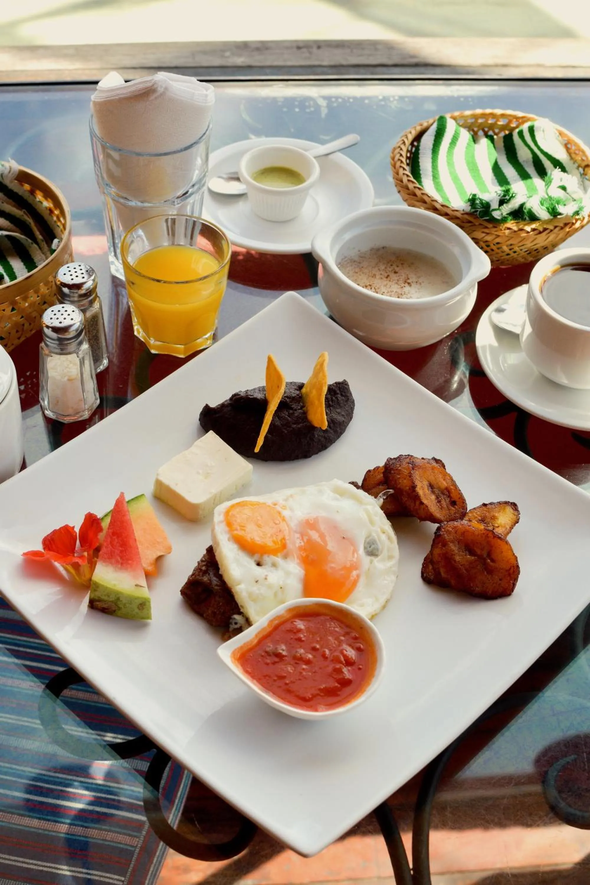 Breakfast in Hotel Toliman