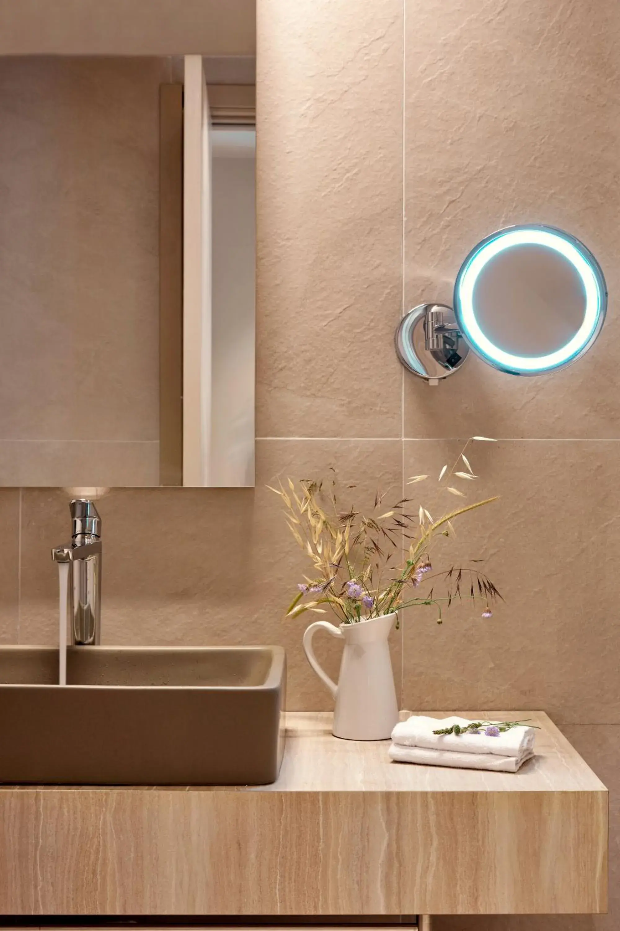 Deluxe Family Suite in Zeus Kos Beach Deluxe Family Suite in Zeus Kos Beach