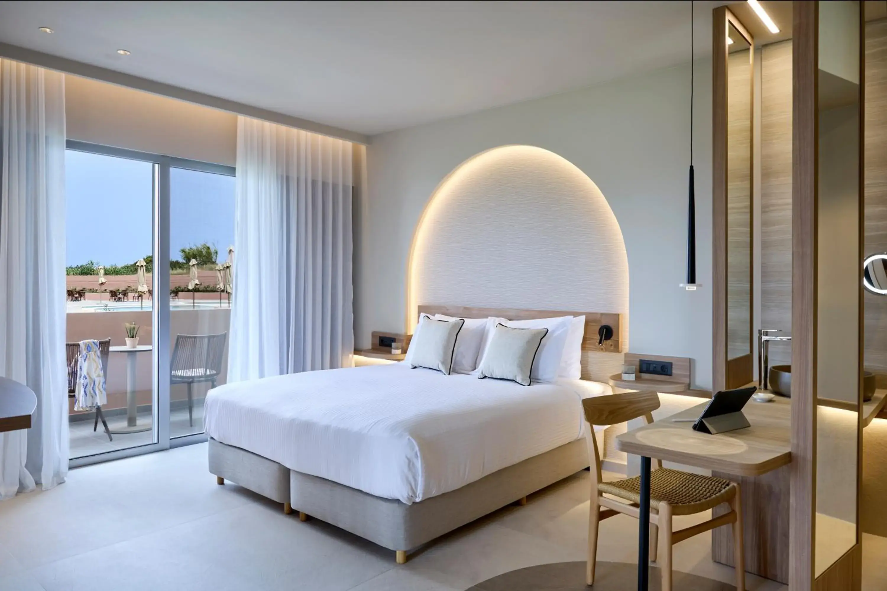 Deluxe Family Junior Suite Sea View in Ammos Luxury Resort Deluxe Family Junior Suite Sea View in Ammos Luxury Resort