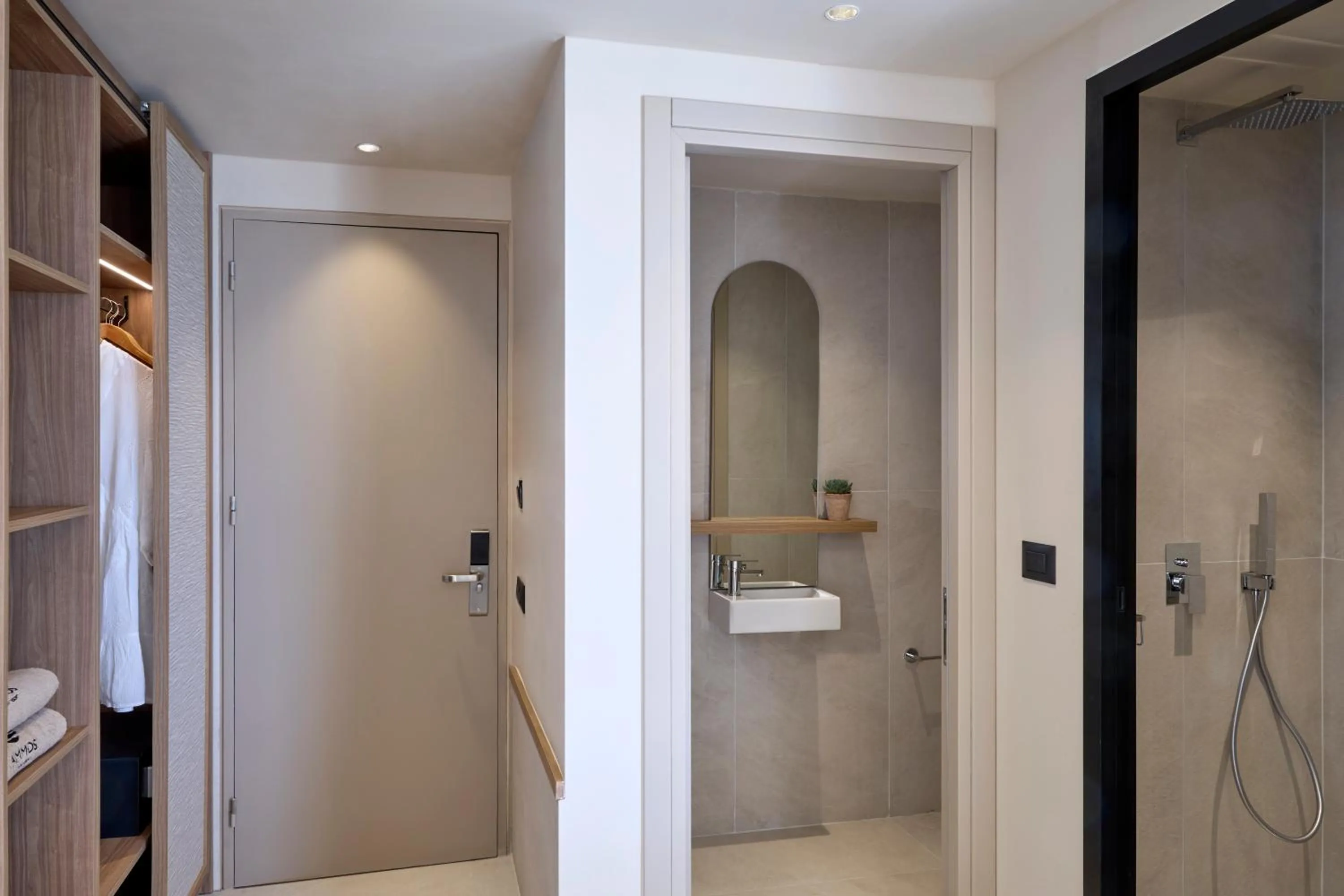 Bathroom in Ammos Luxury Resort