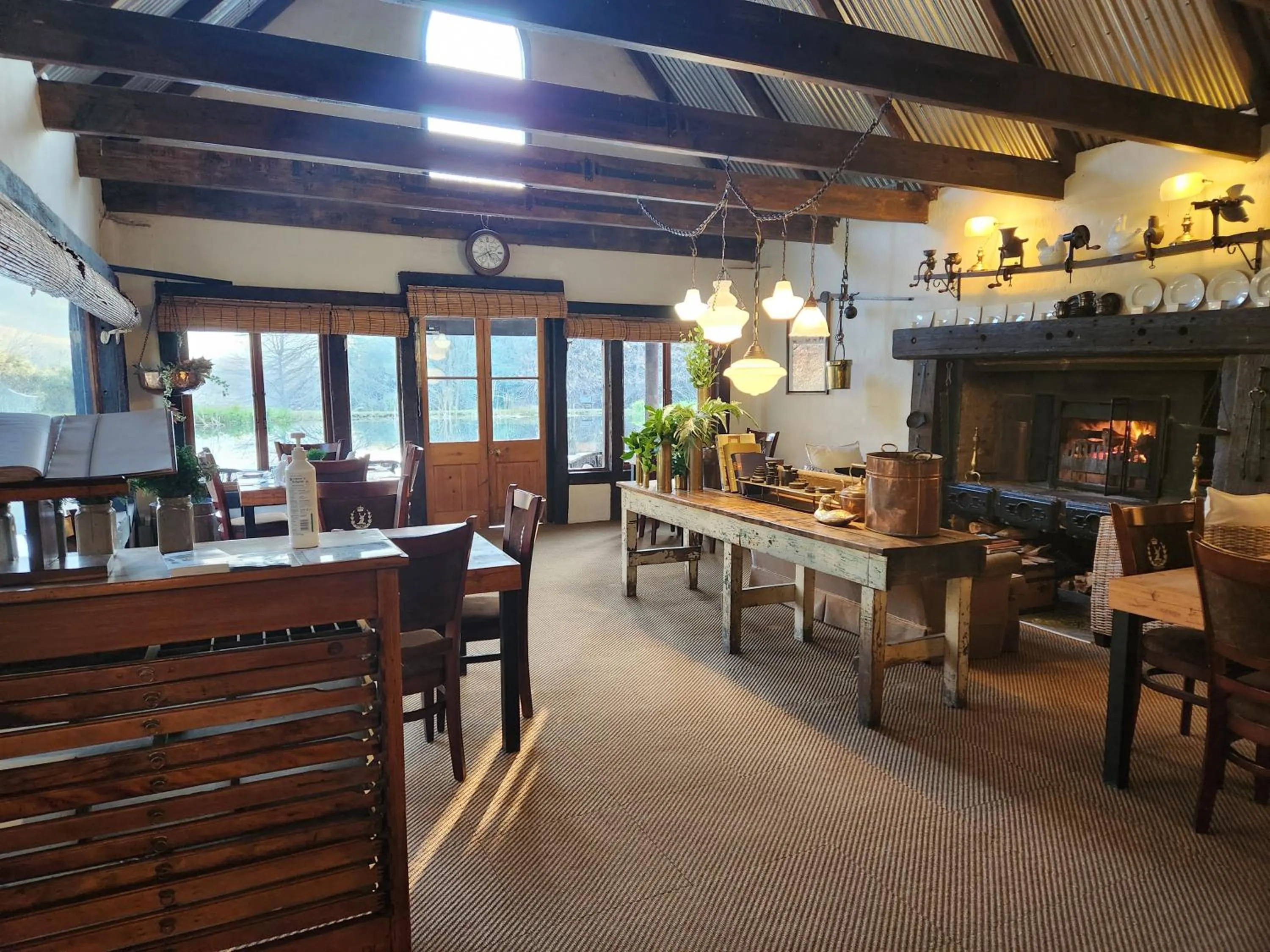 Restaurant/places to eat in Cleopatra Mountain Farmhouse