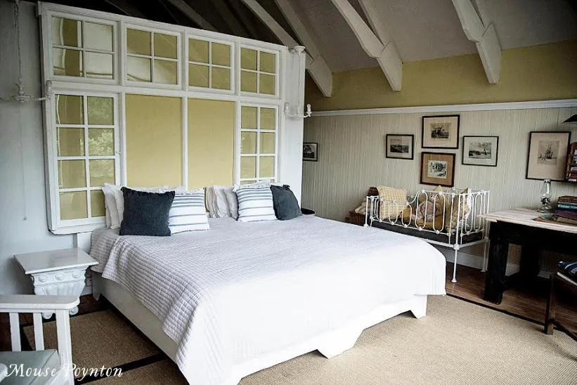 Bedroom, Bed in Cleopatra Mountain Farmhouse