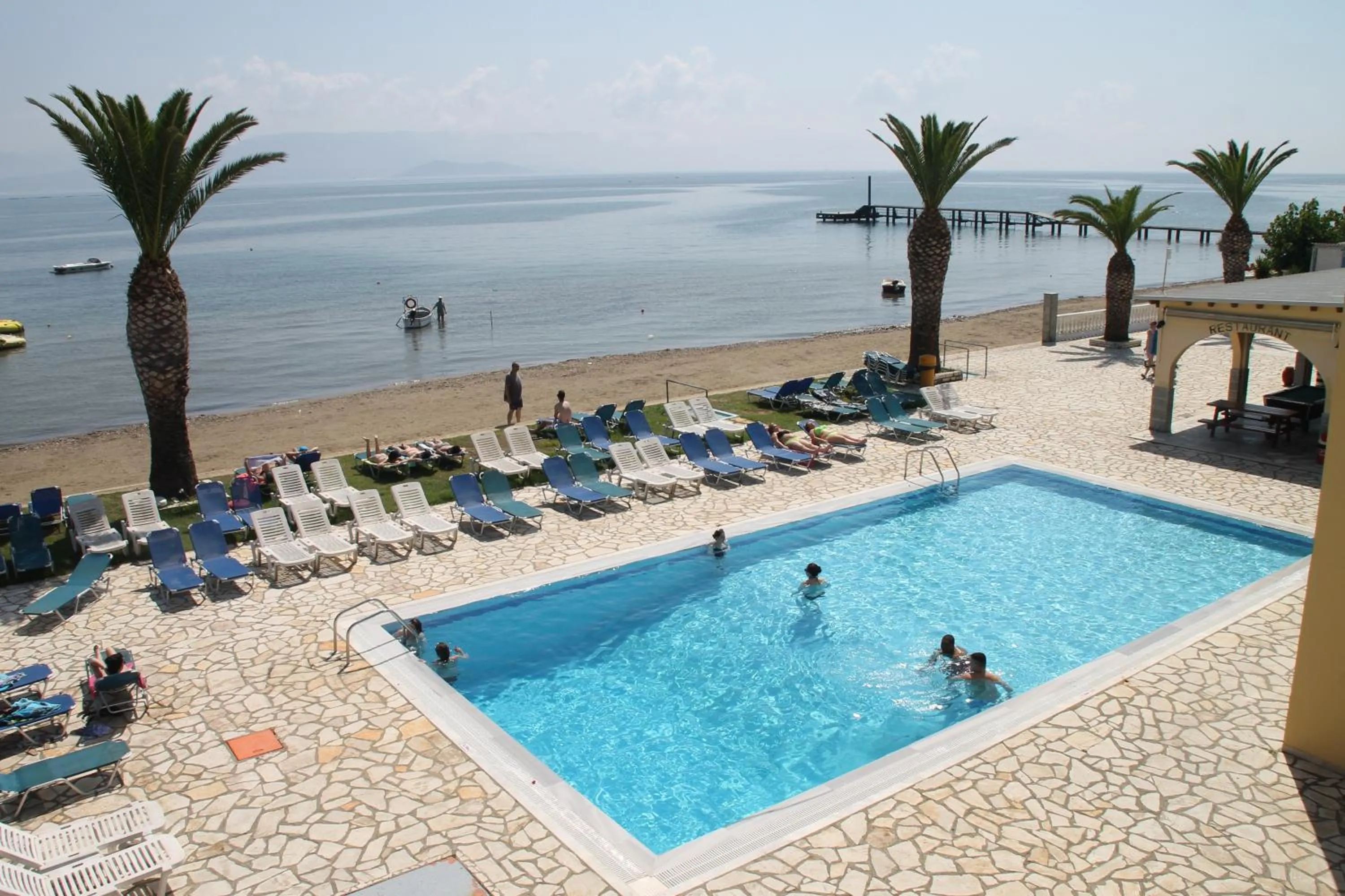 Pool view in Complex Lemon Grove