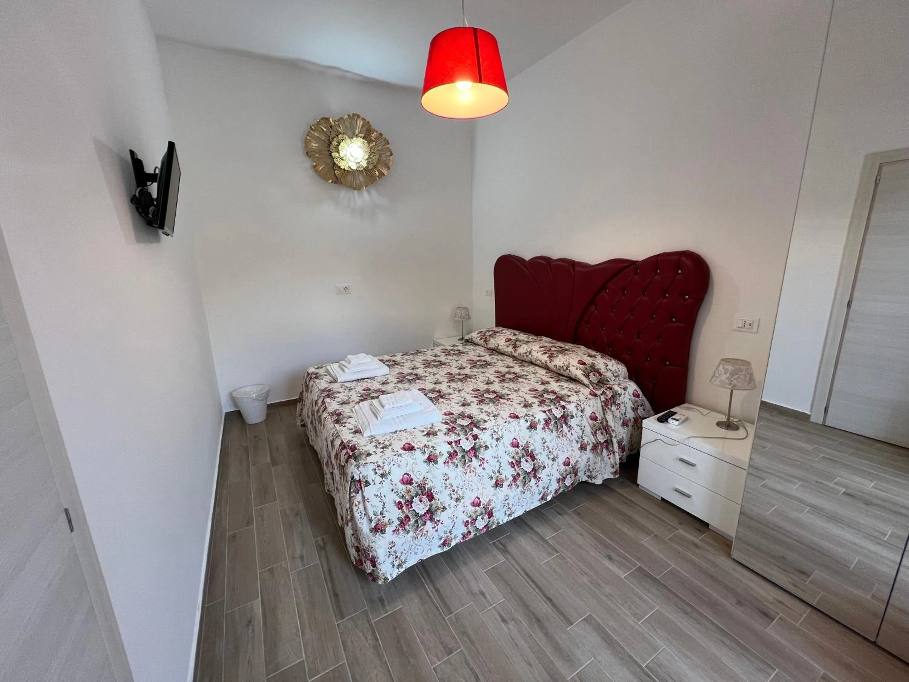 Bed in Le Castella B&B Restaurant