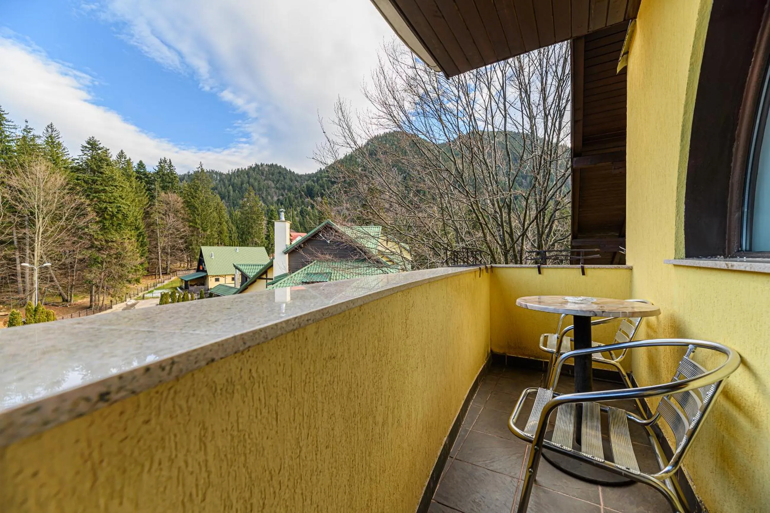 Day in Hotel Casa Viorel jacuzzi & saunas