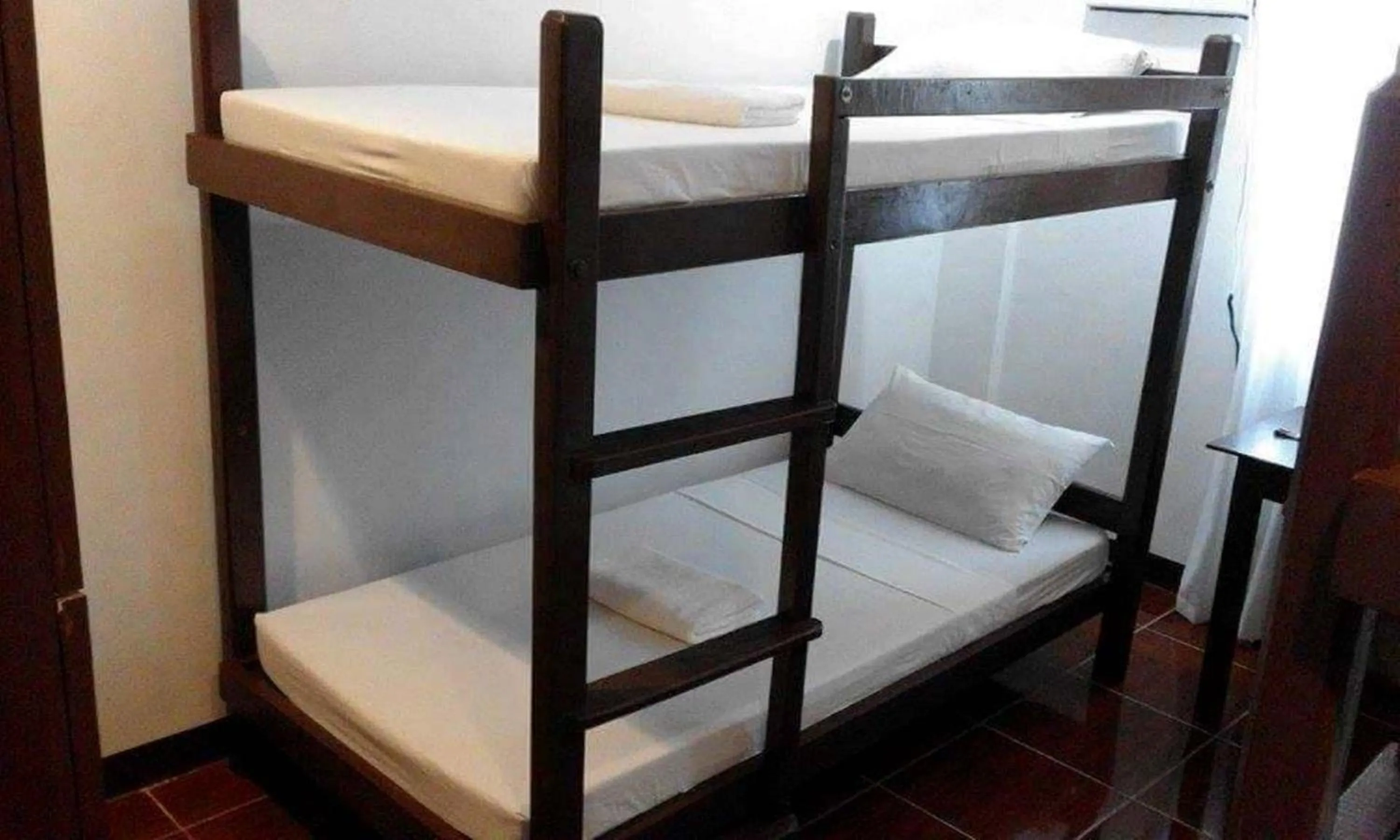 Bed in Ricardo Valley Inn