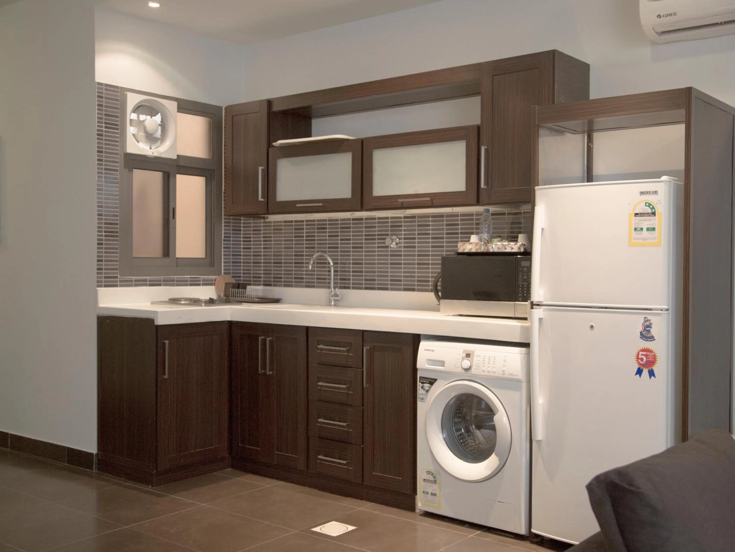 Kitchen or kitchenette in Rafa Homes Al Izdihar 2