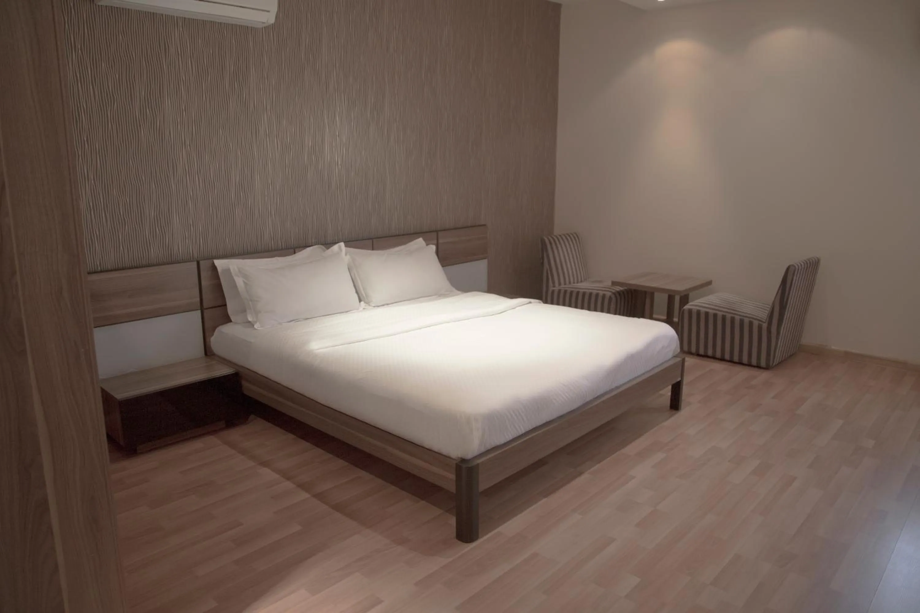 Bedroom, Bed in Rafa Homes Al Izdihar 2