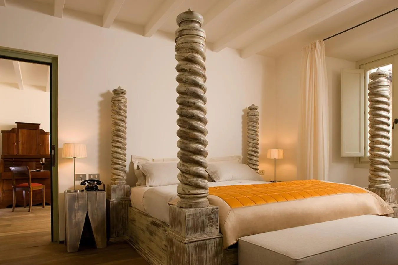 Bedroom, Bed in Relais & Chateaux Palazzo Seneca