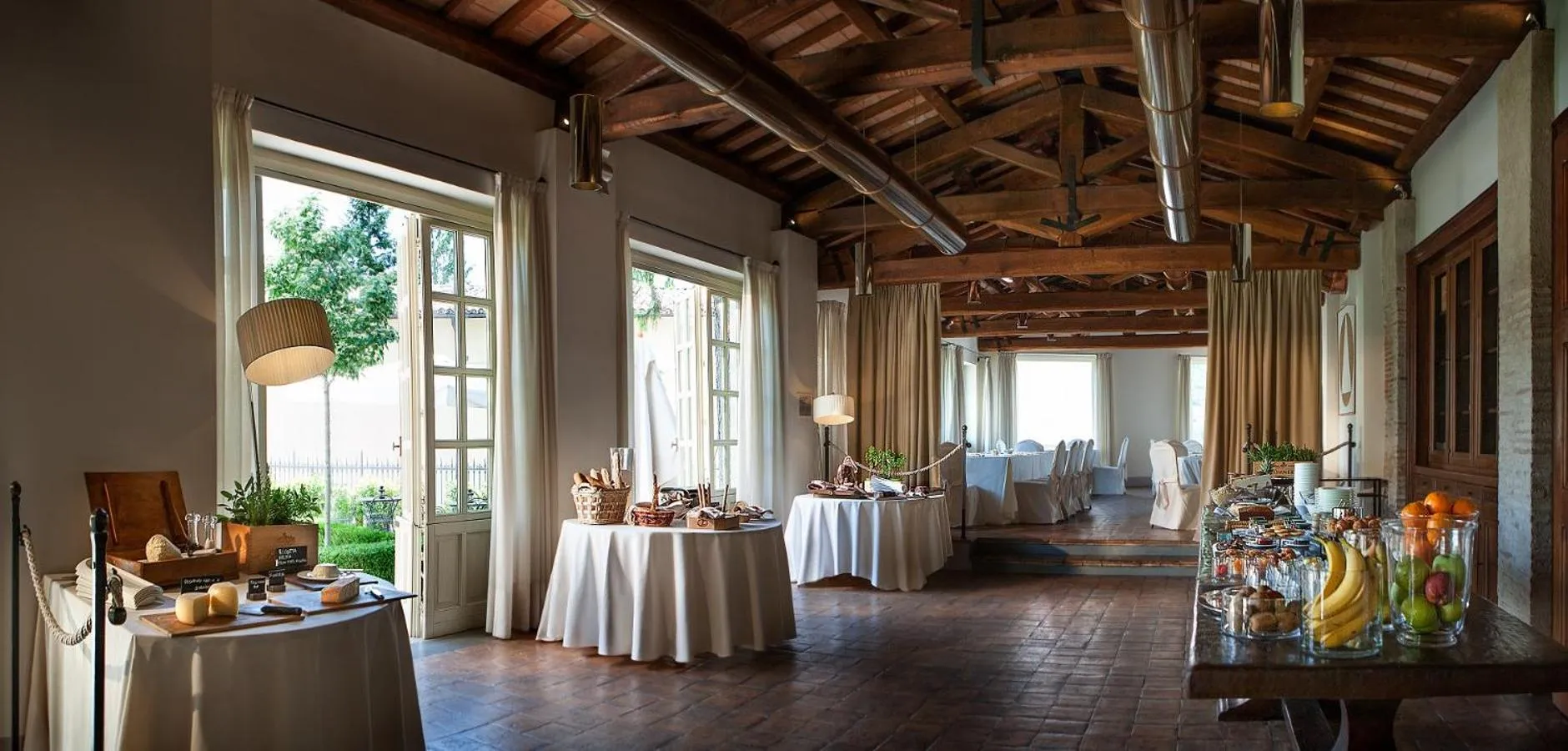 Restaurant/places to eat in Relais & Chateaux Palazzo Seneca