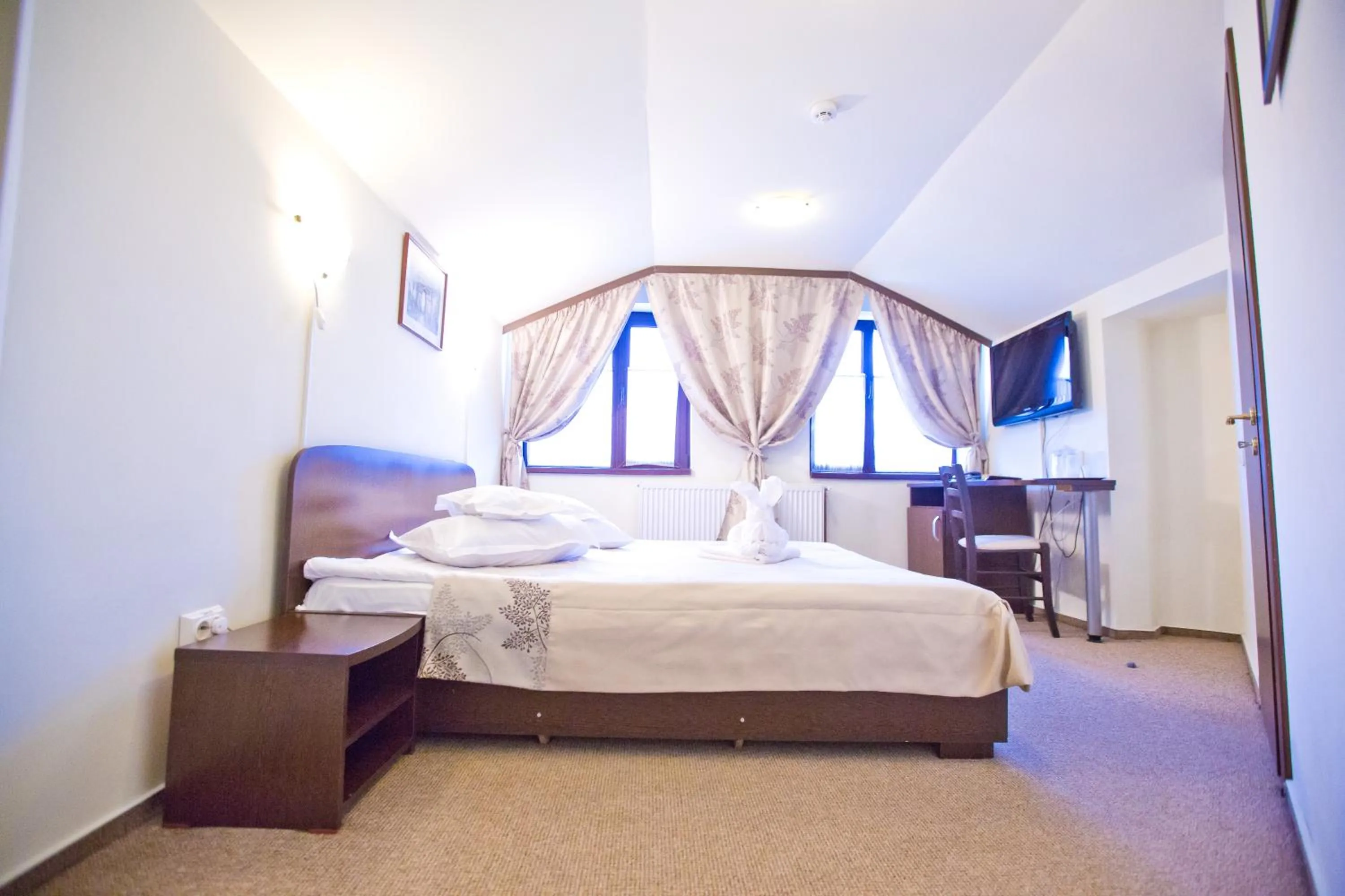 Photo of the whole room, Bed in Hotel Piemonte