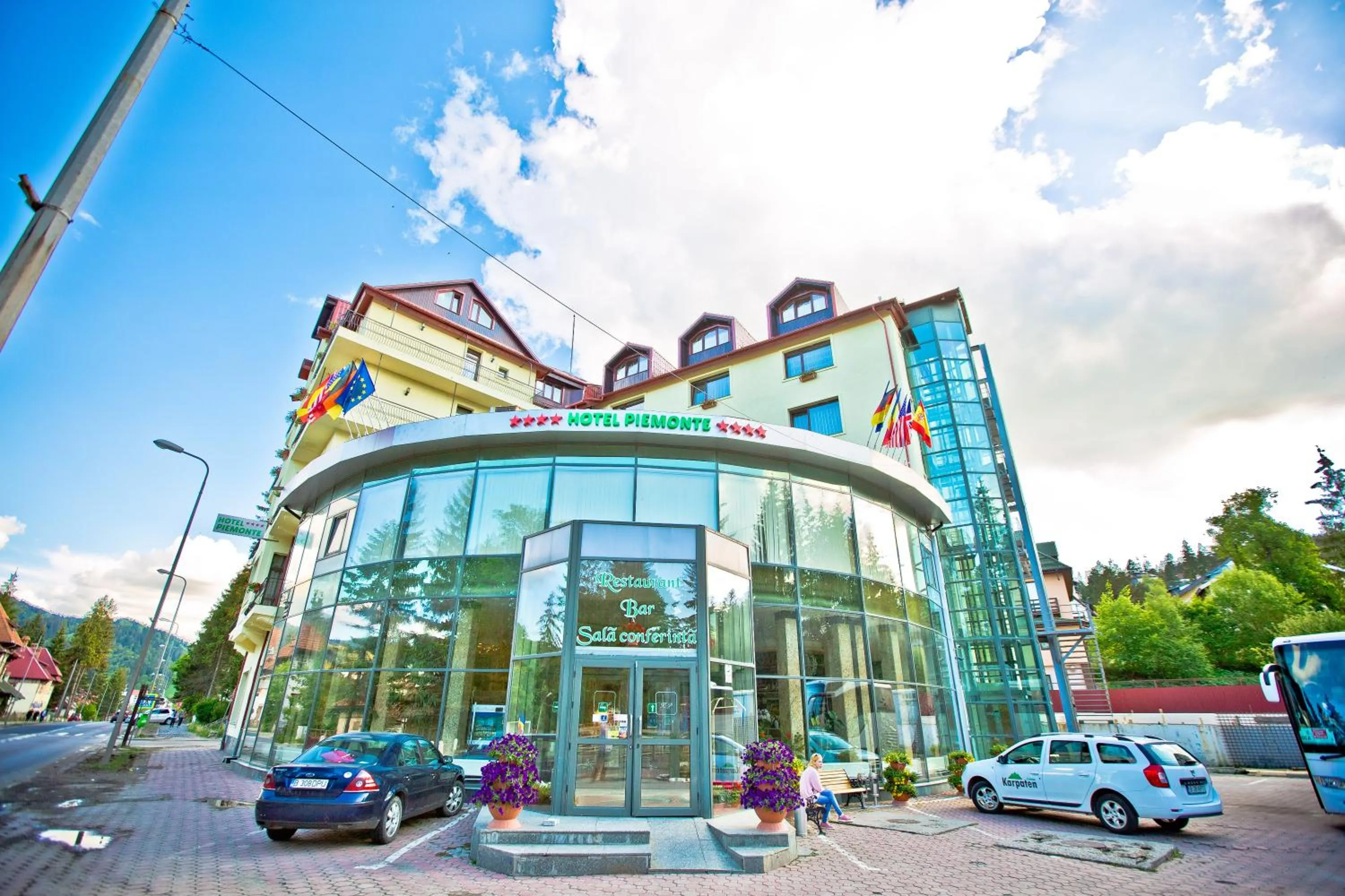 Property building in Hotel Piemonte