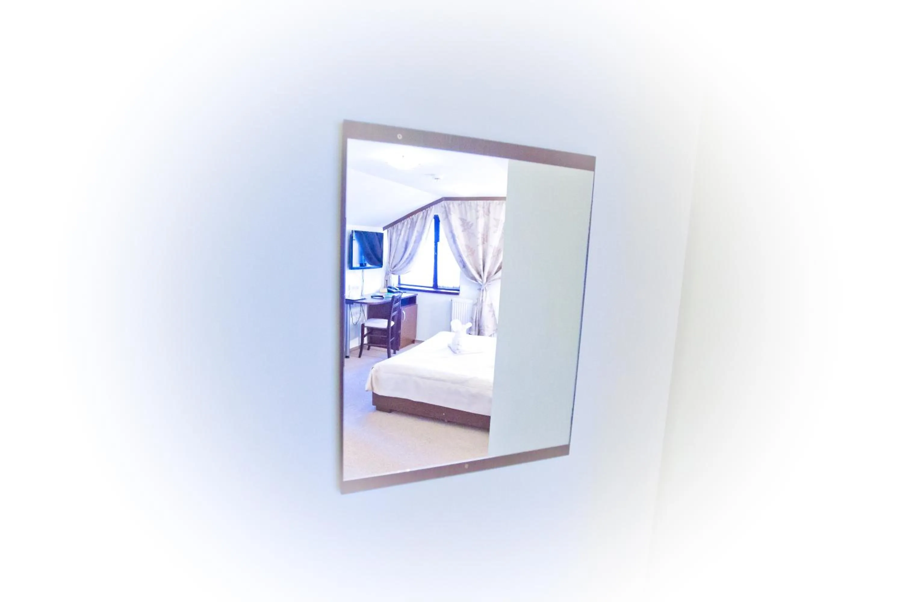 Photo of the whole room in Hotel Piemonte