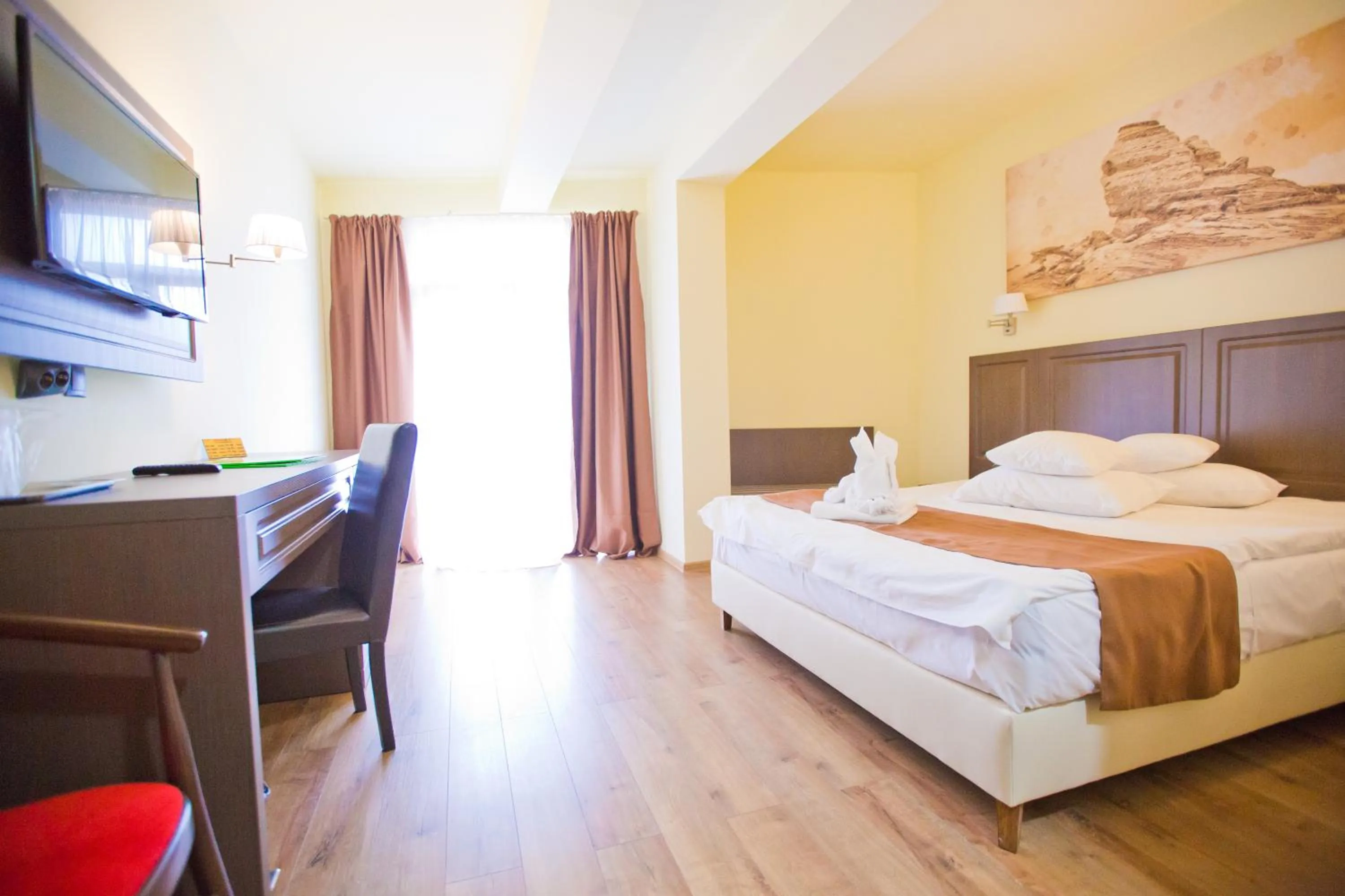 Photo of the whole room, Bed in Hotel Piemonte