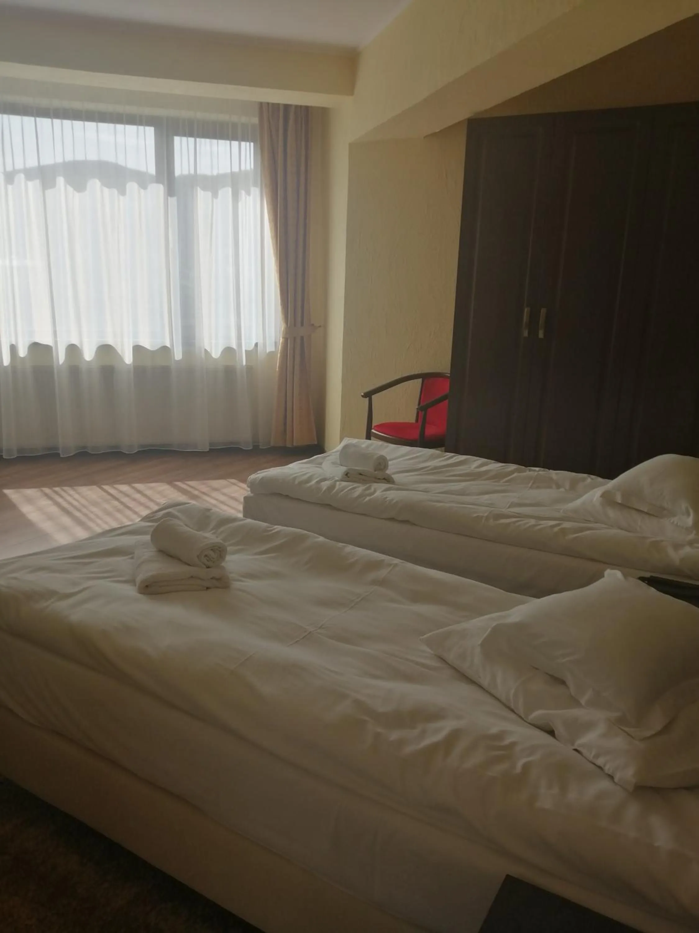 Photo of the whole room, Bed in Hotel Piemonte