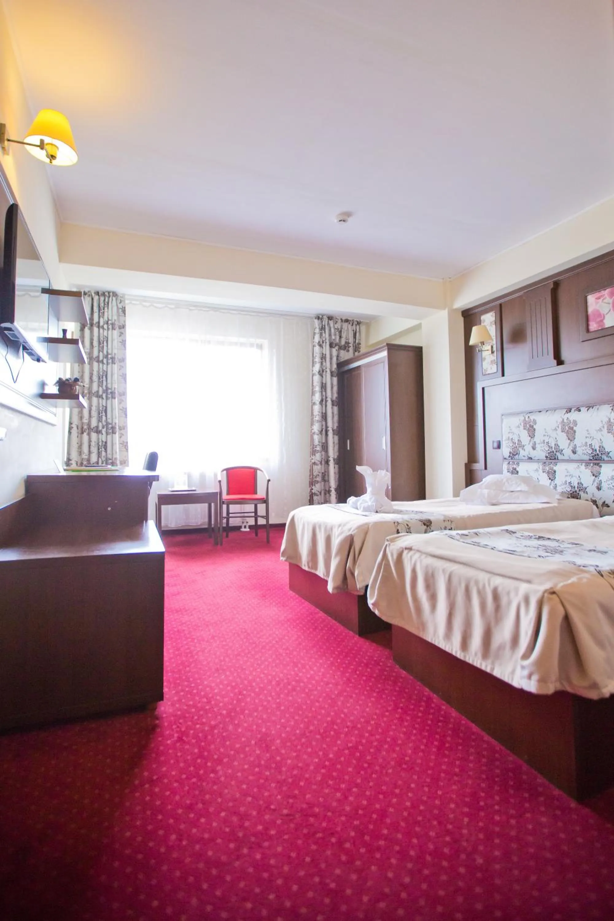 Photo of the whole room, Bed in Hotel Piemonte