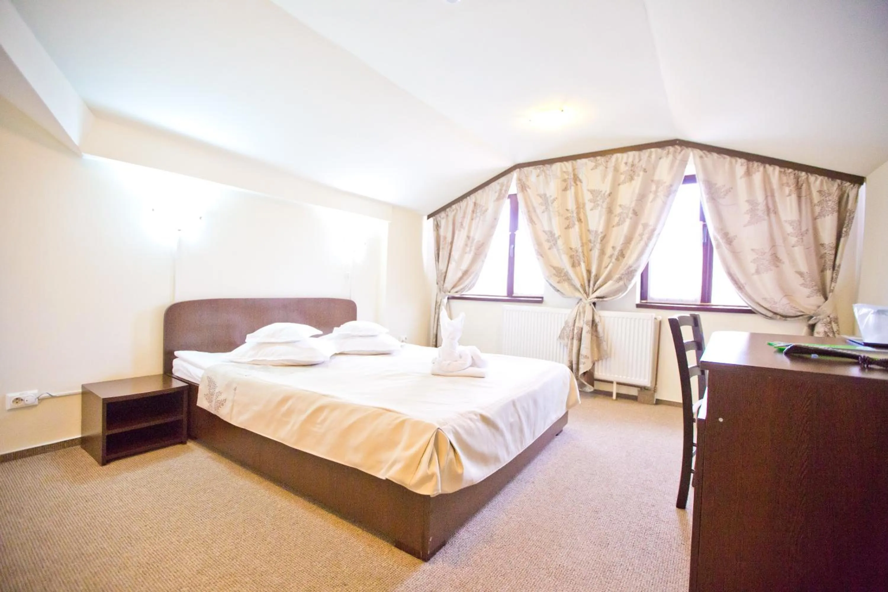 Photo of the whole room, Bed in Hotel Piemonte