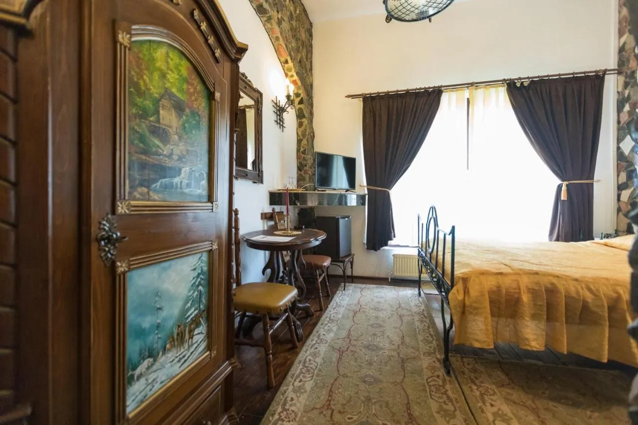 Photo of the whole room in Hunter Prince Castle Hotel