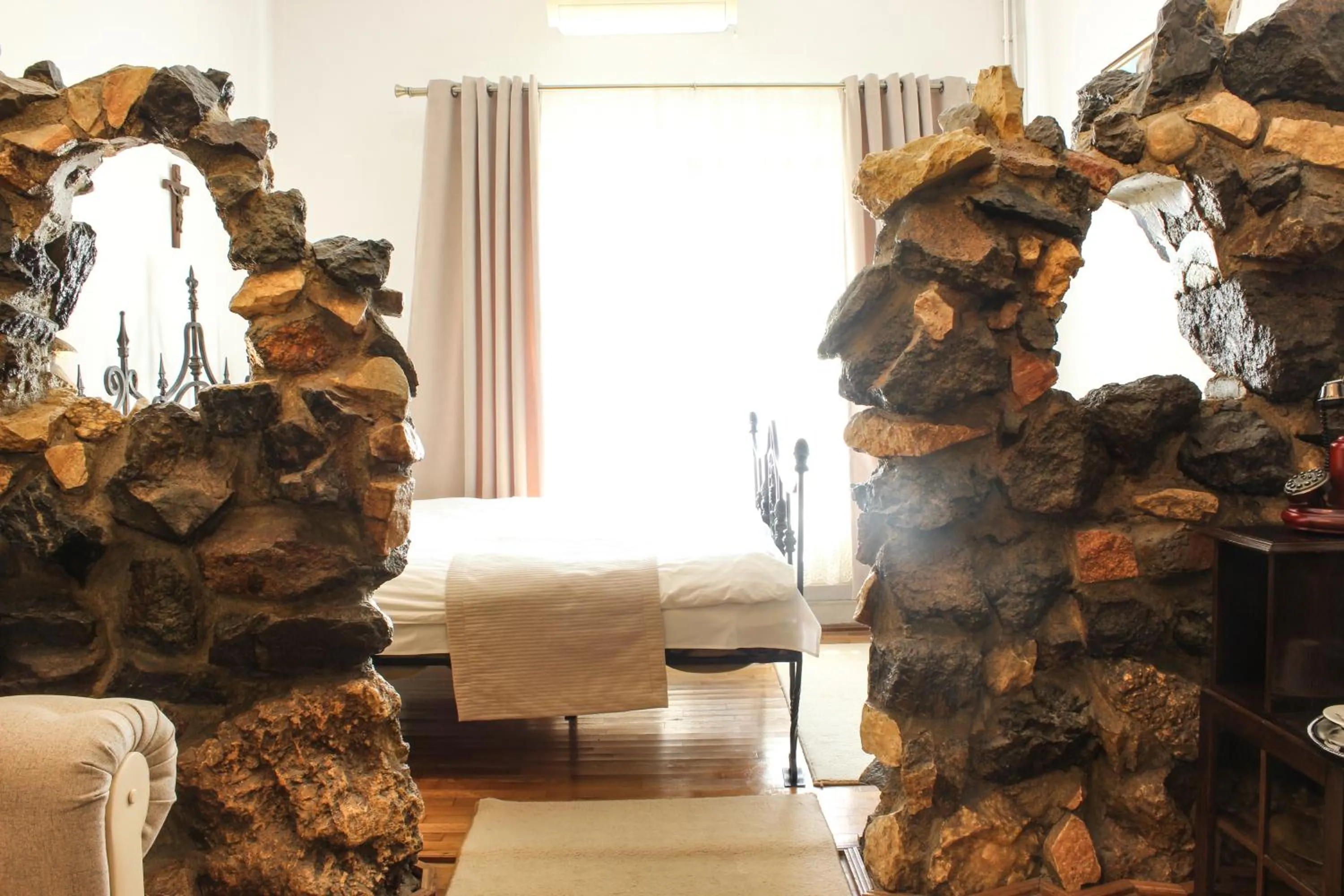 Bed in Hunter Prince Castle Hotel