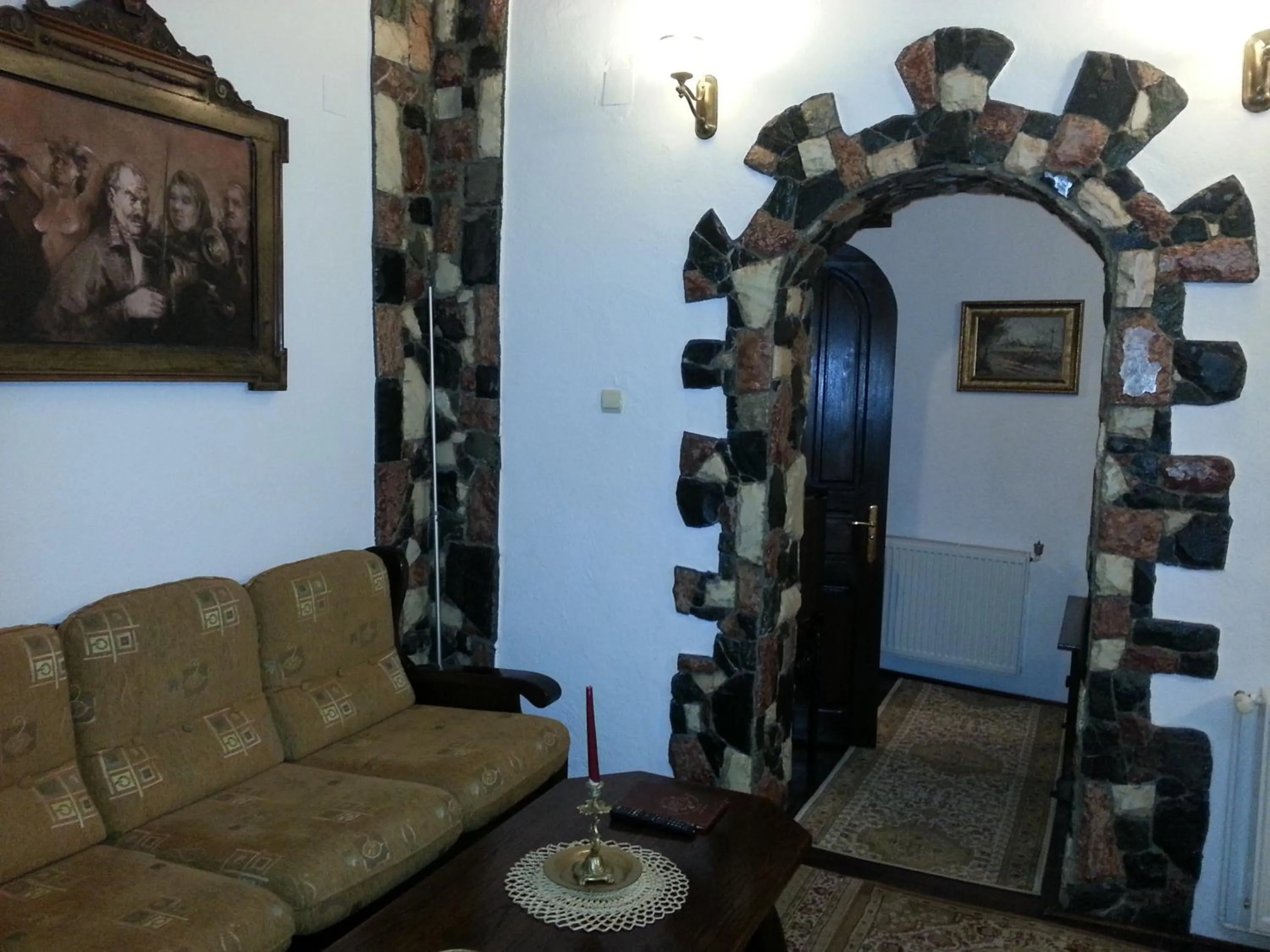 Seating area in Hunter Prince Castle Hotel