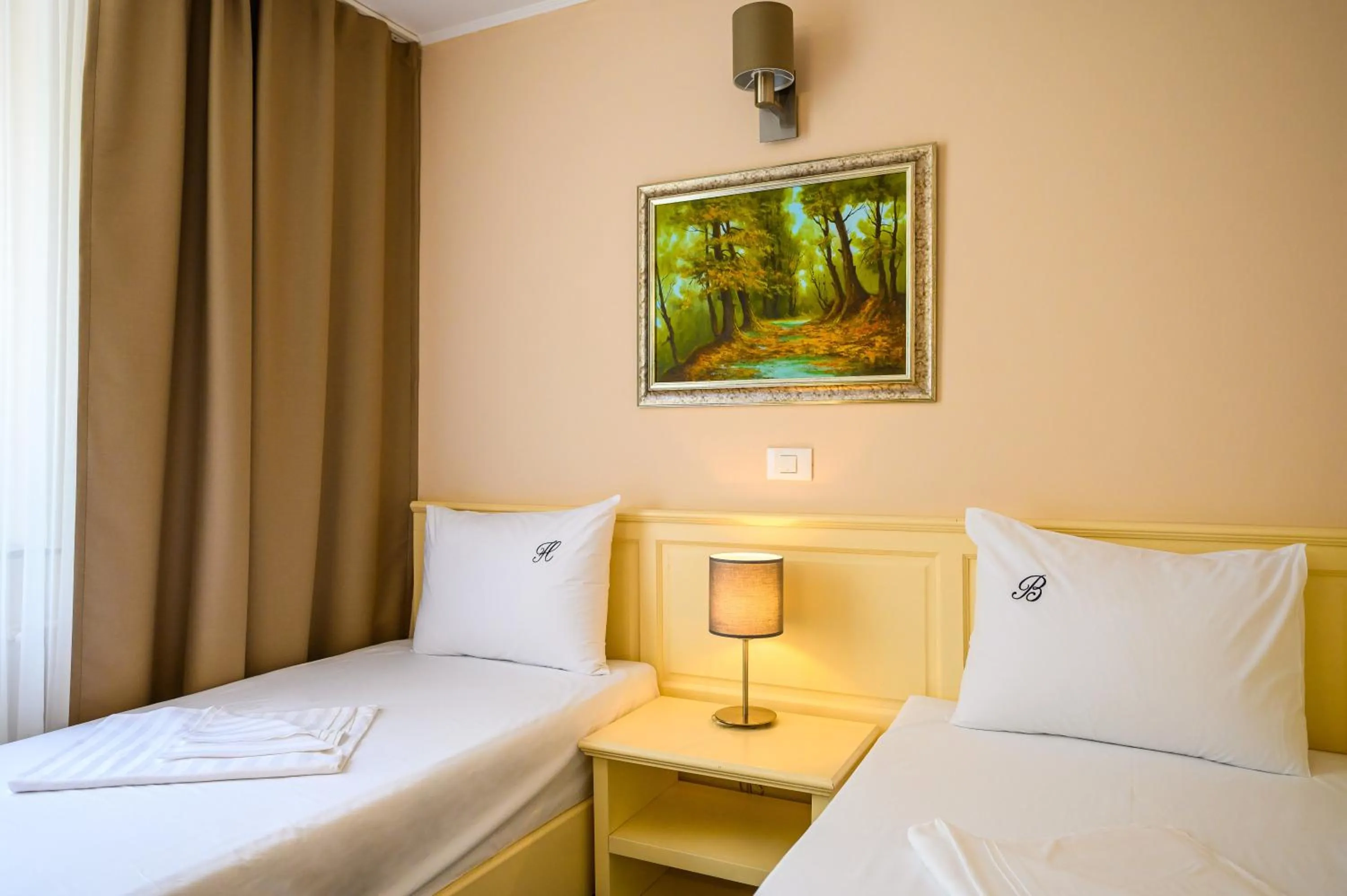 Bed in Hotel Bulevard