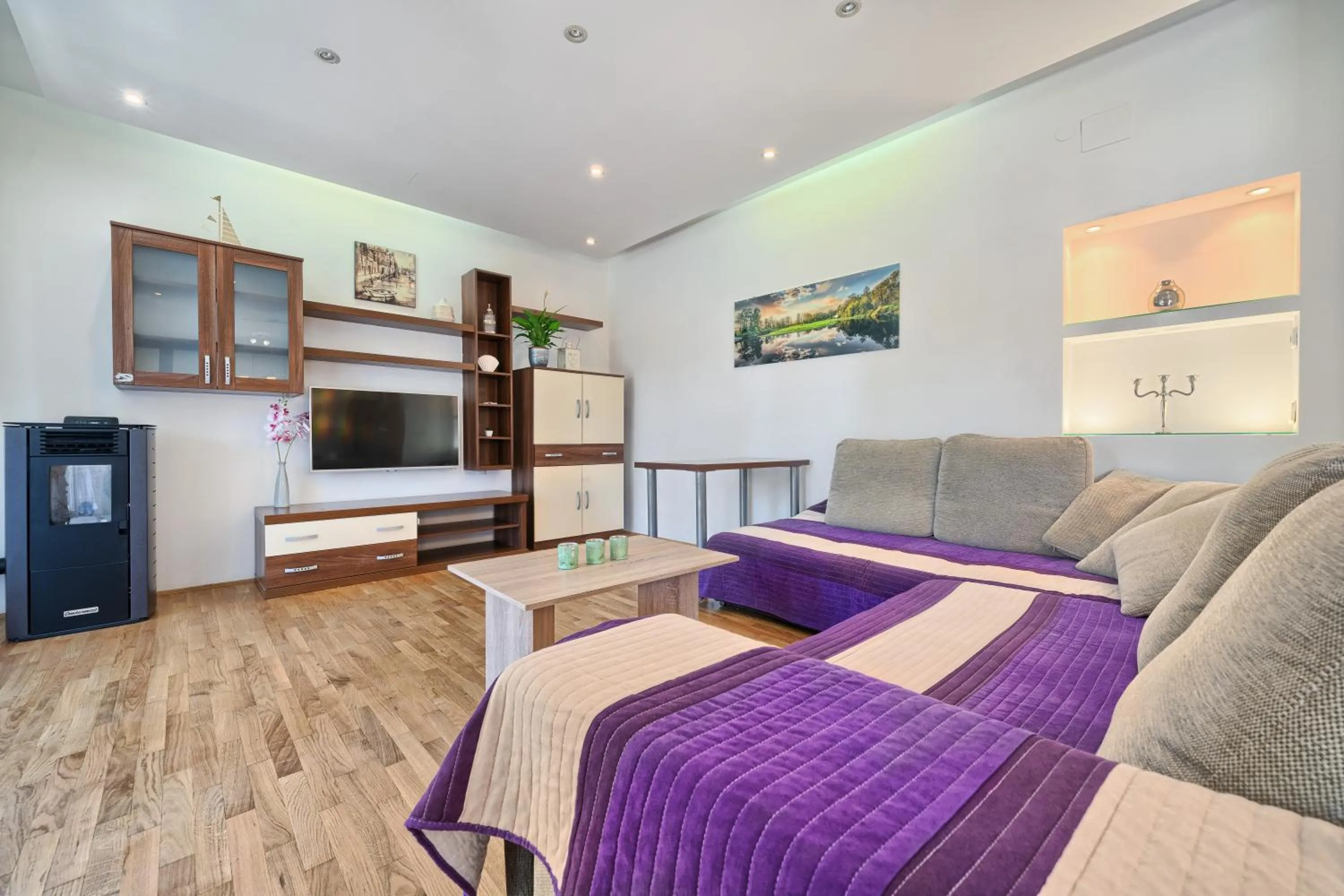 Apartment with Garden View in Apartments Meštrović with heated swiming pool- near Split