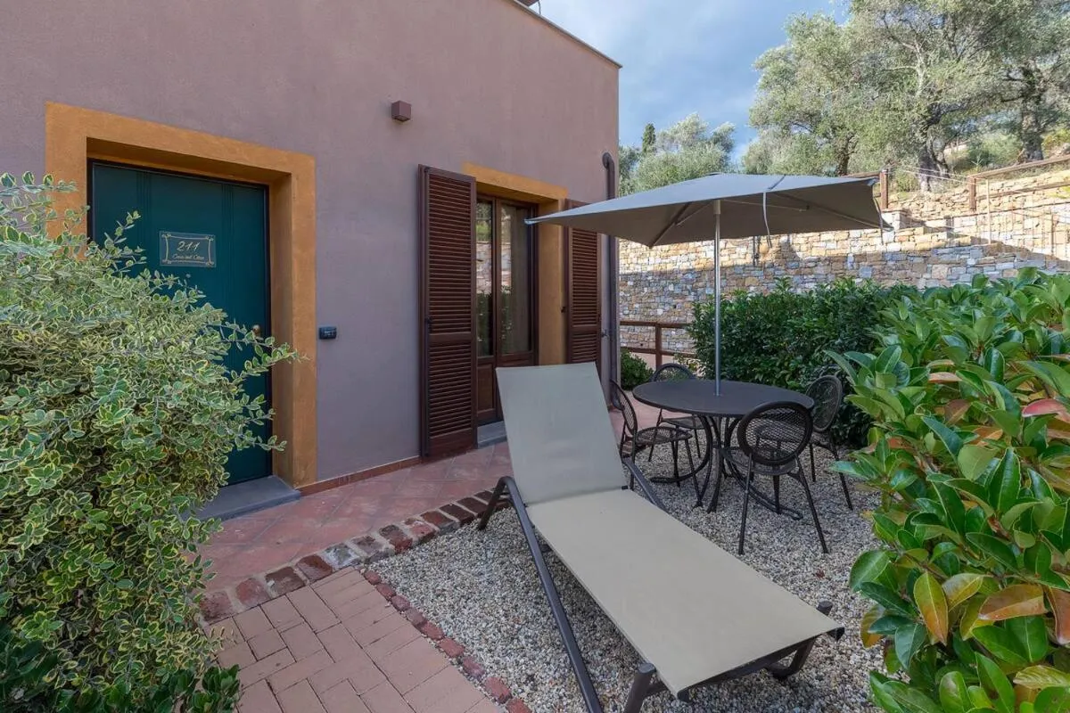 Garden in Leonardo Resort