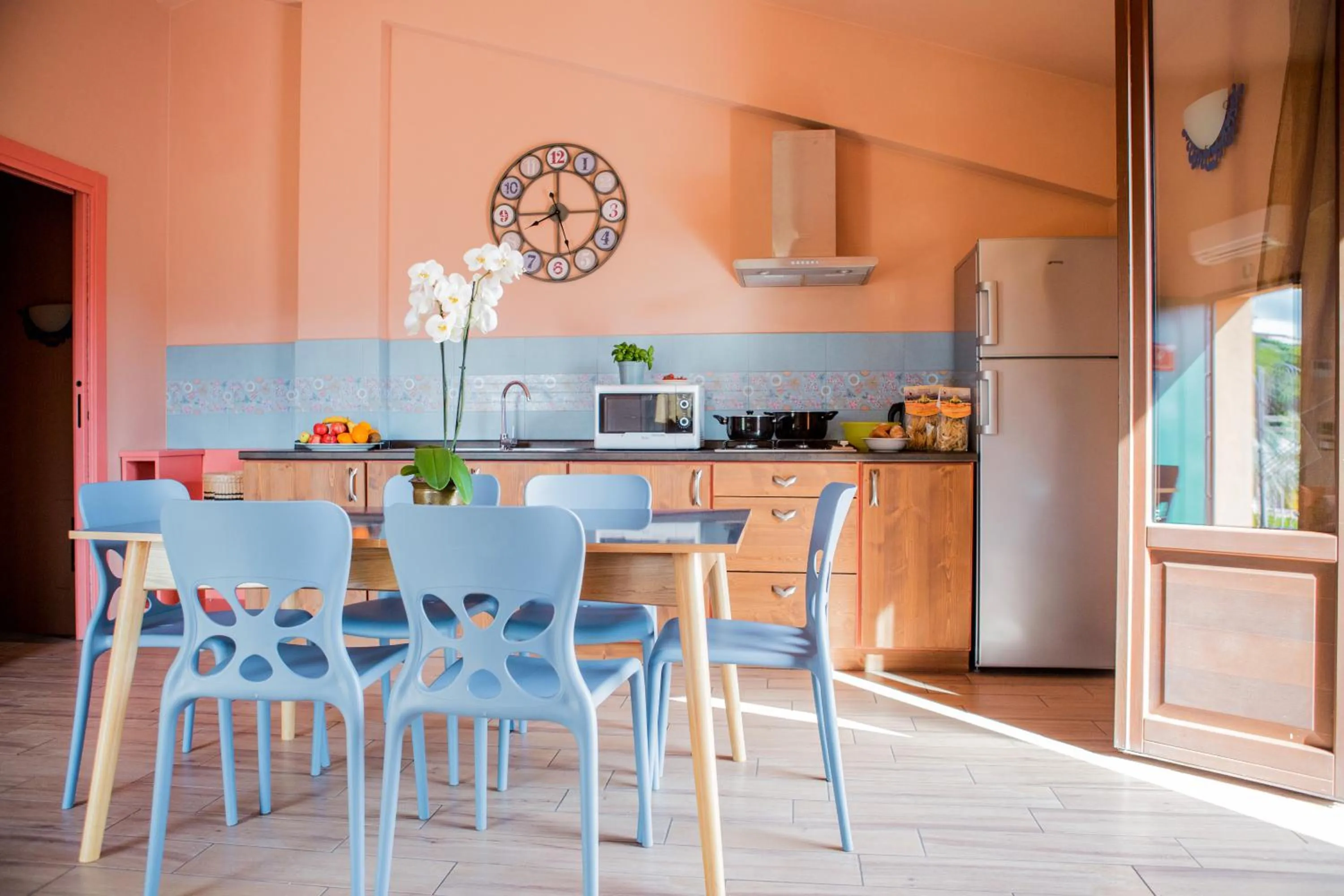 Kitchen or kitchenette in Leonardo Resort