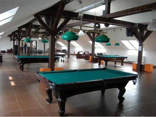 Billiard in Hotel Wolf 2