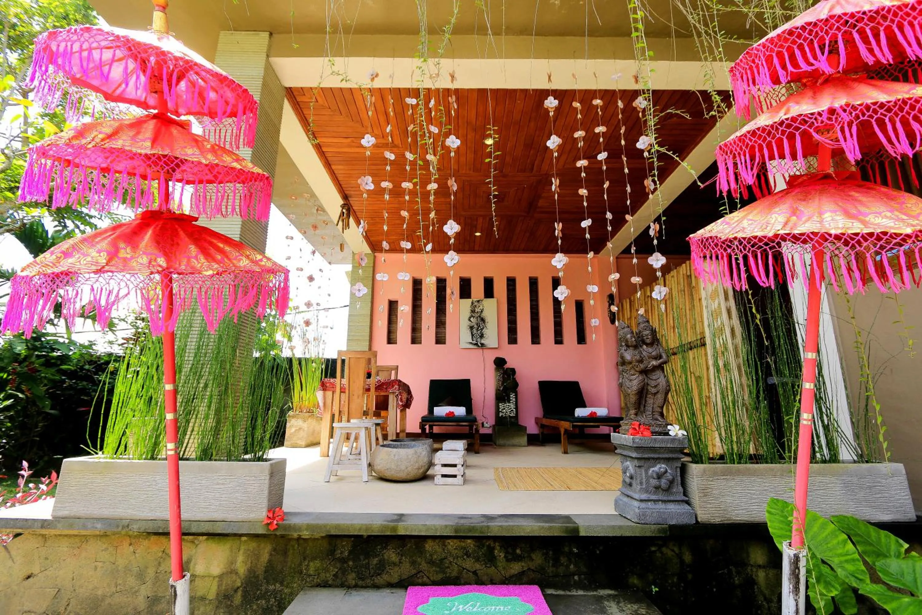 Spa and wellness centre/facilities in Santosha Villas & Spa