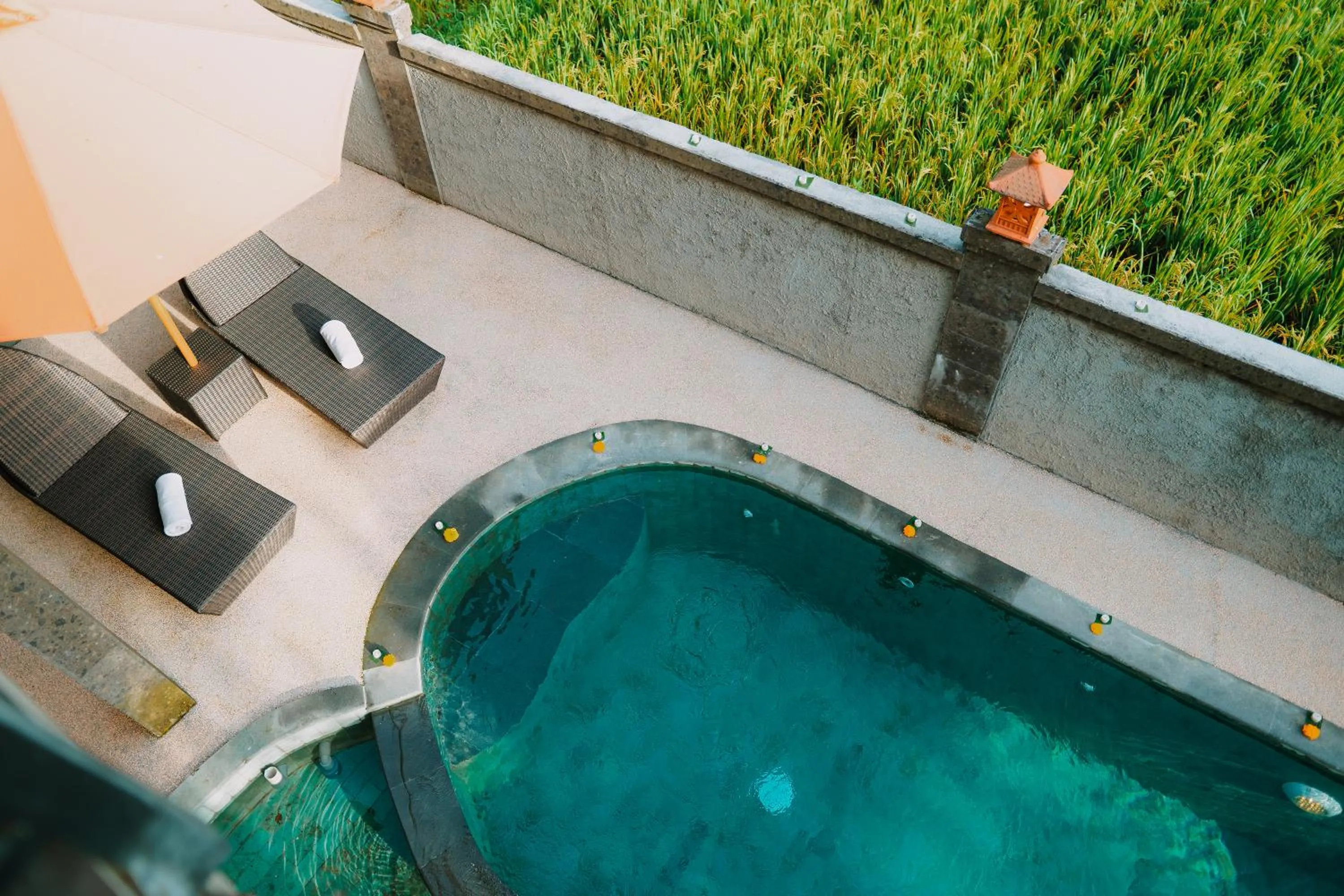 Santosha Villas & Spa