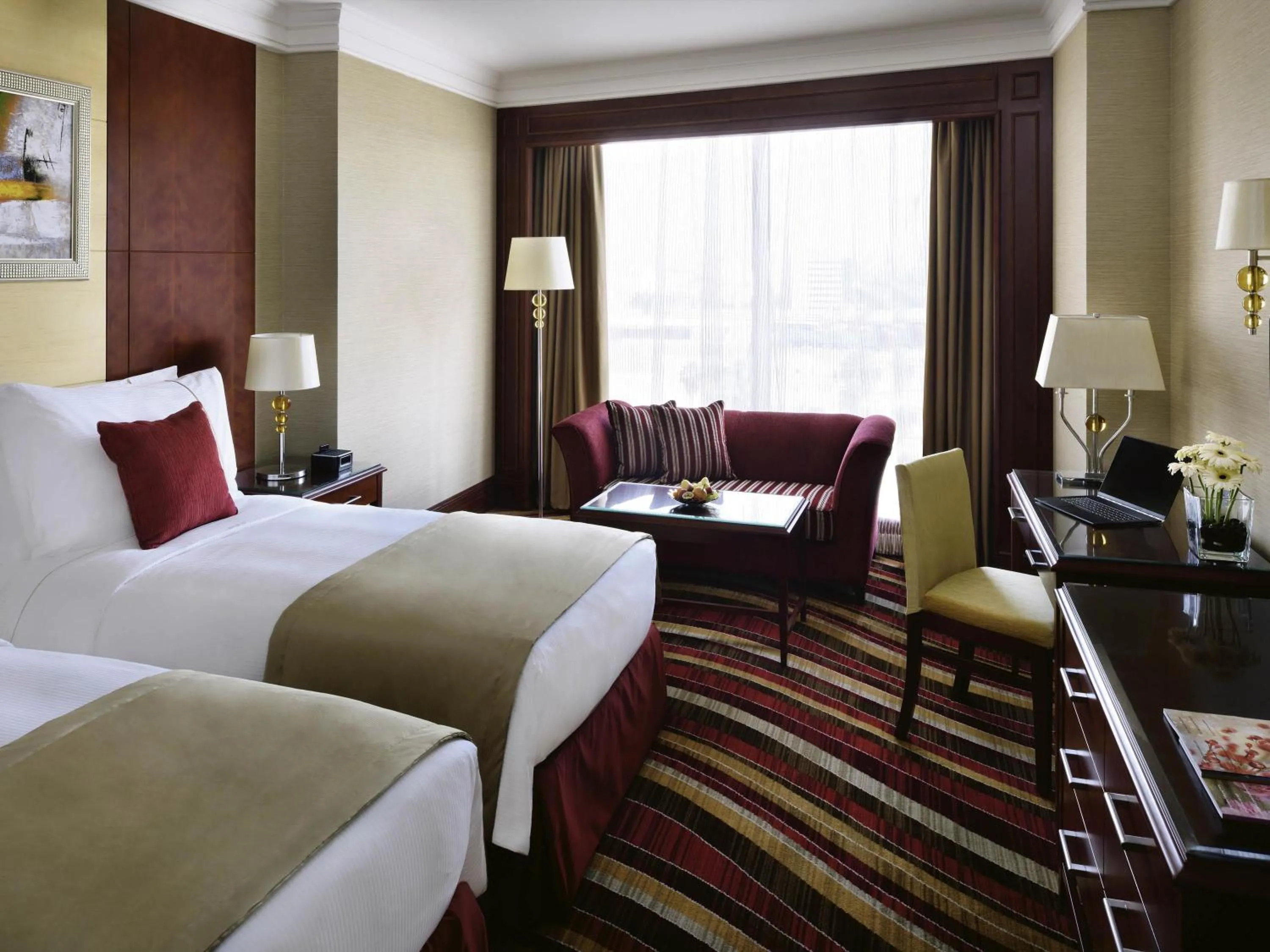 Bedroom, Bed in Mövenpick Hotel City Star Jeddah