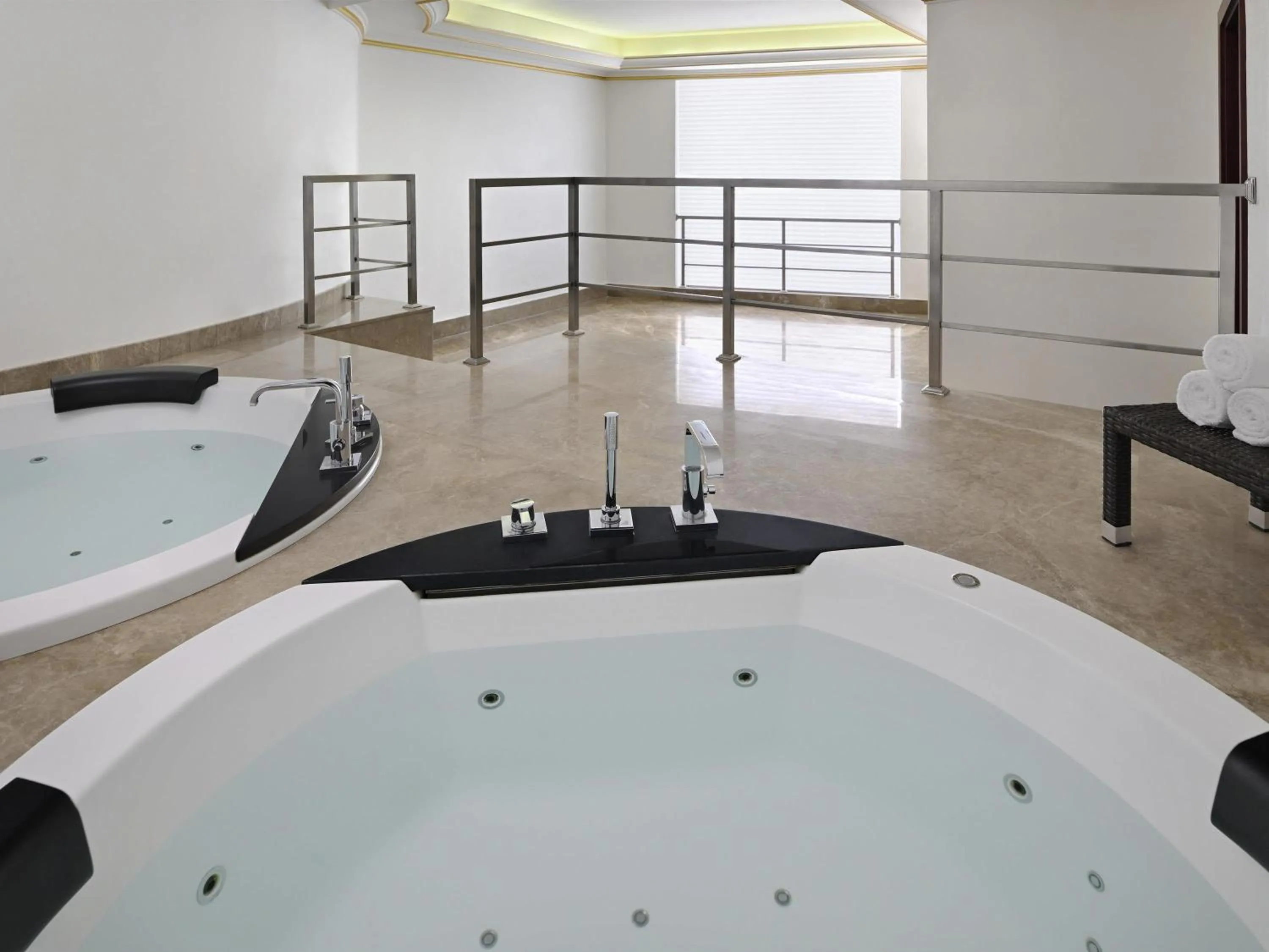 Spa and wellness centre/facilities in Mövenpick Hotel City Star Jeddah