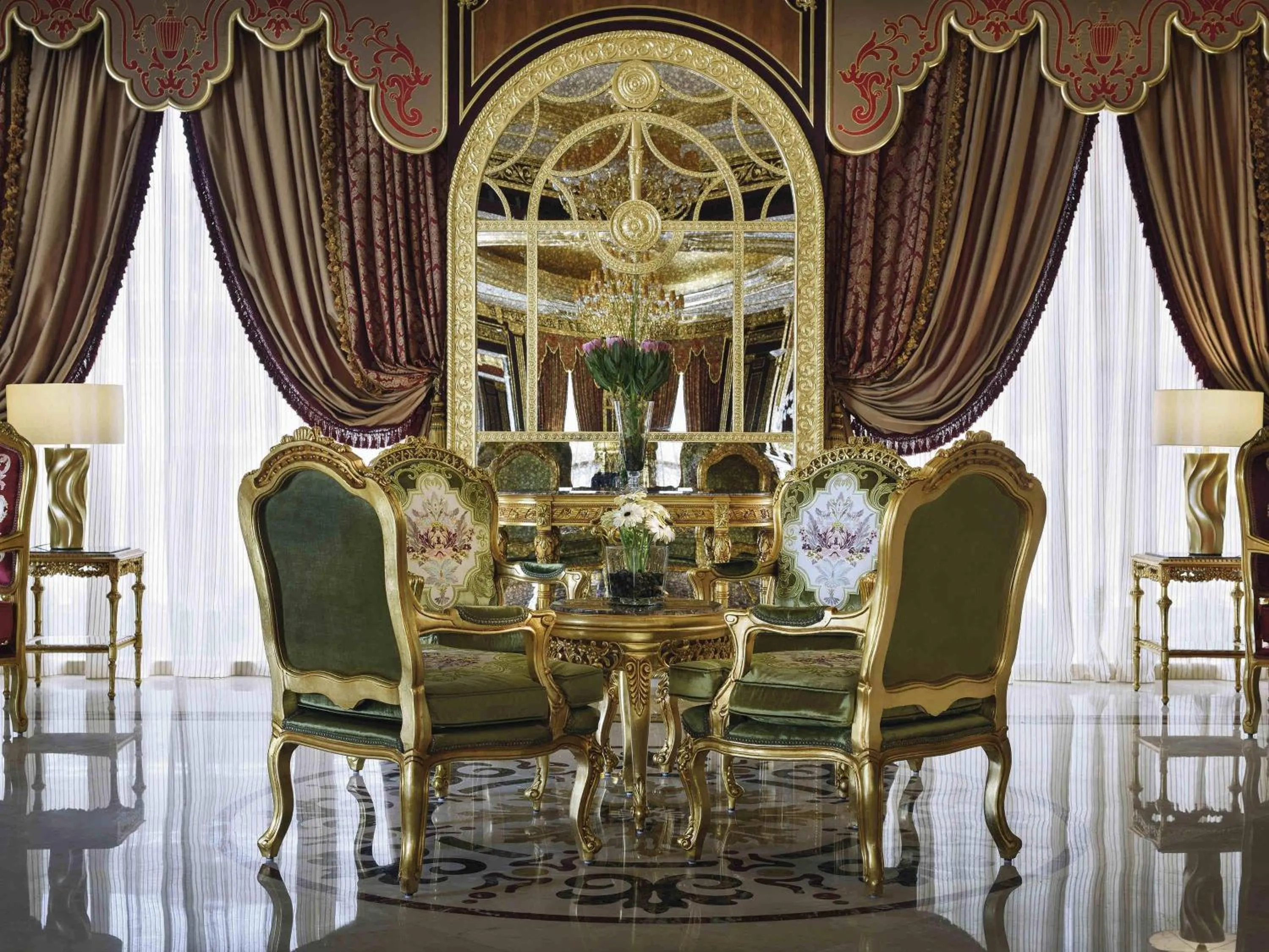 Restaurant/places to eat in Mövenpick Hotel City Star Jeddah