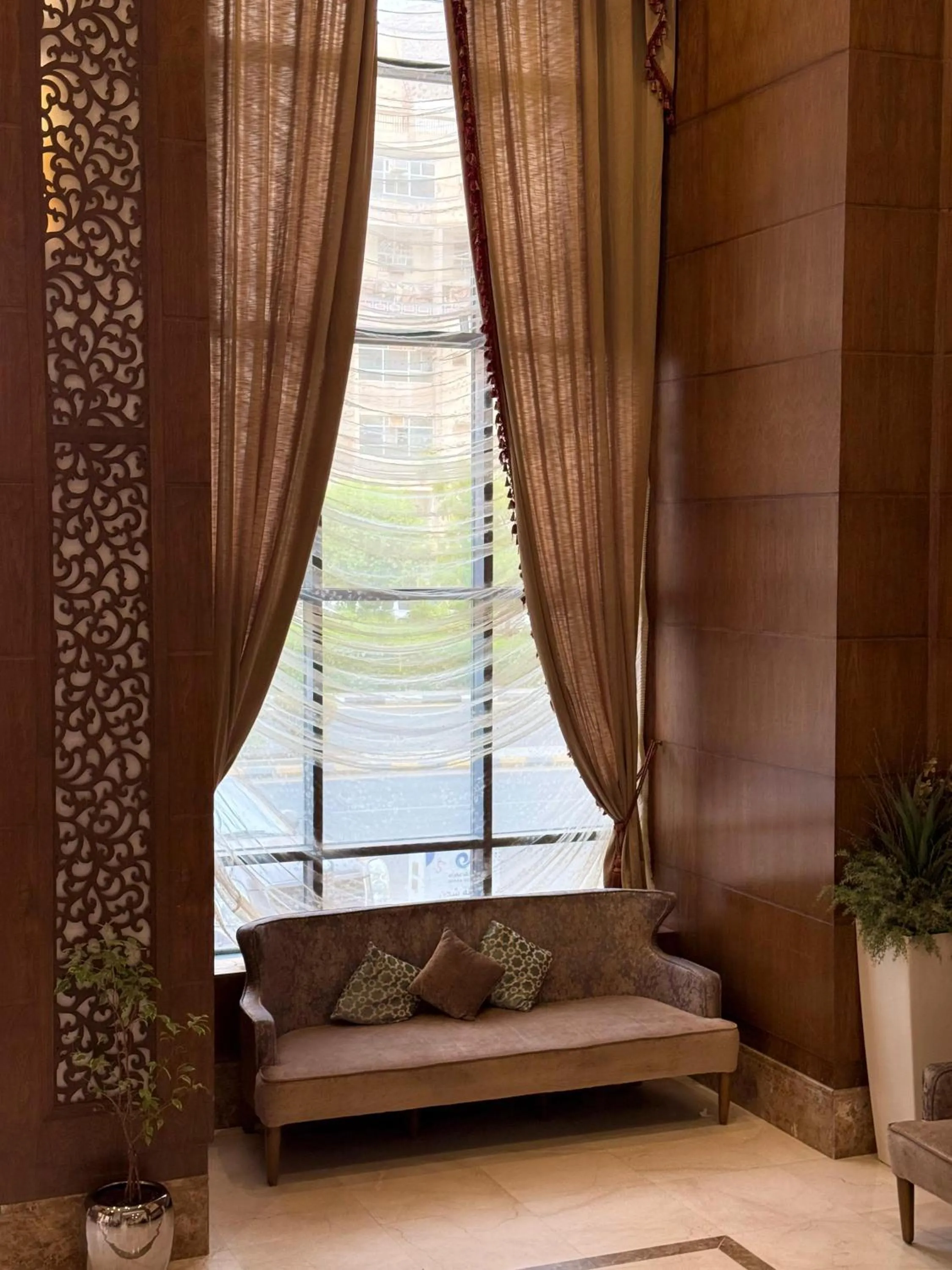 Seating area, Bed in Afraa Hotel