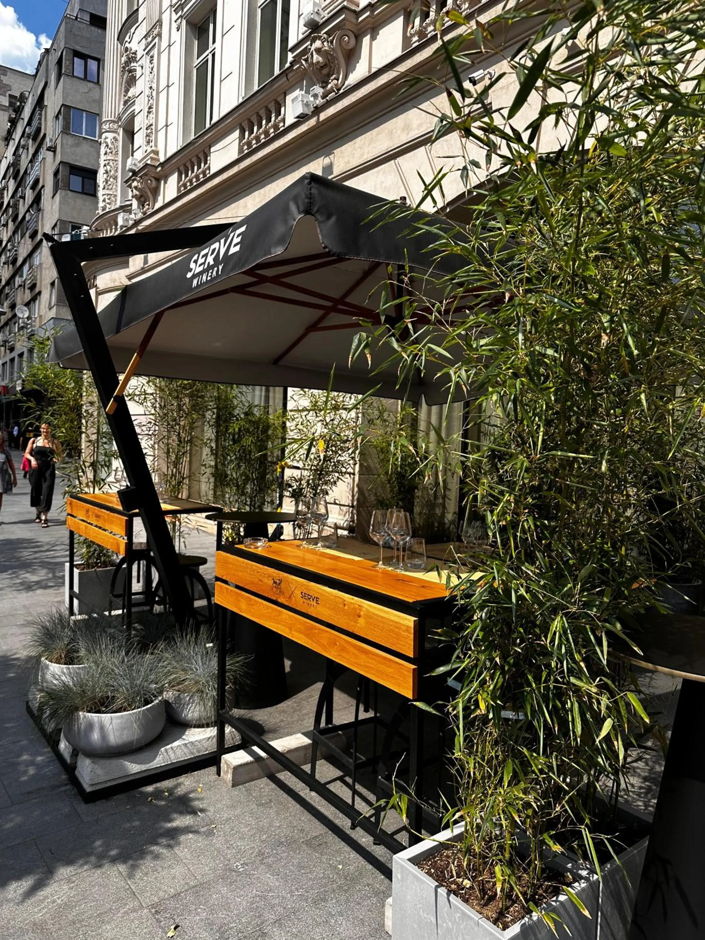 Restaurant/places to eat in Grand Hotel Continental Bucuresti