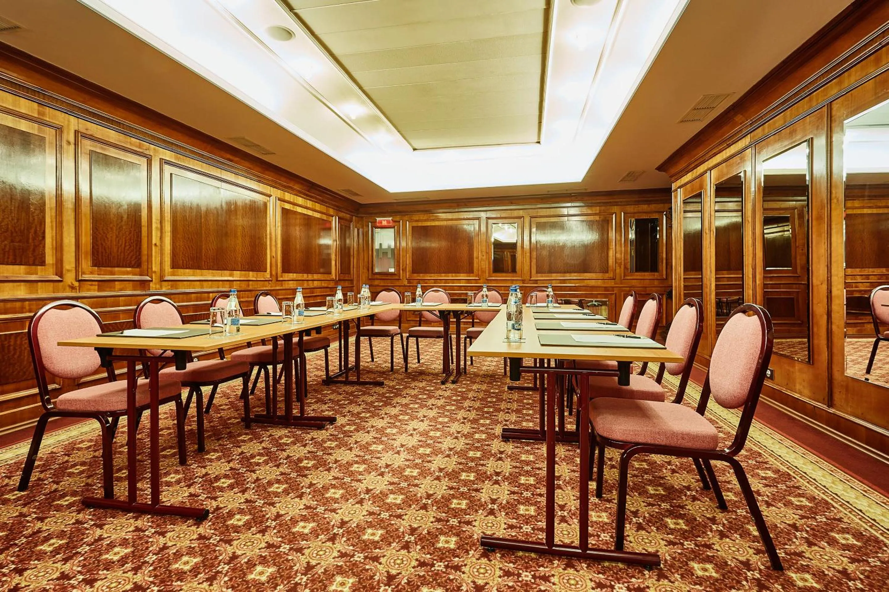 Meeting/conference room in Grand Hotel Continental Bucuresti
