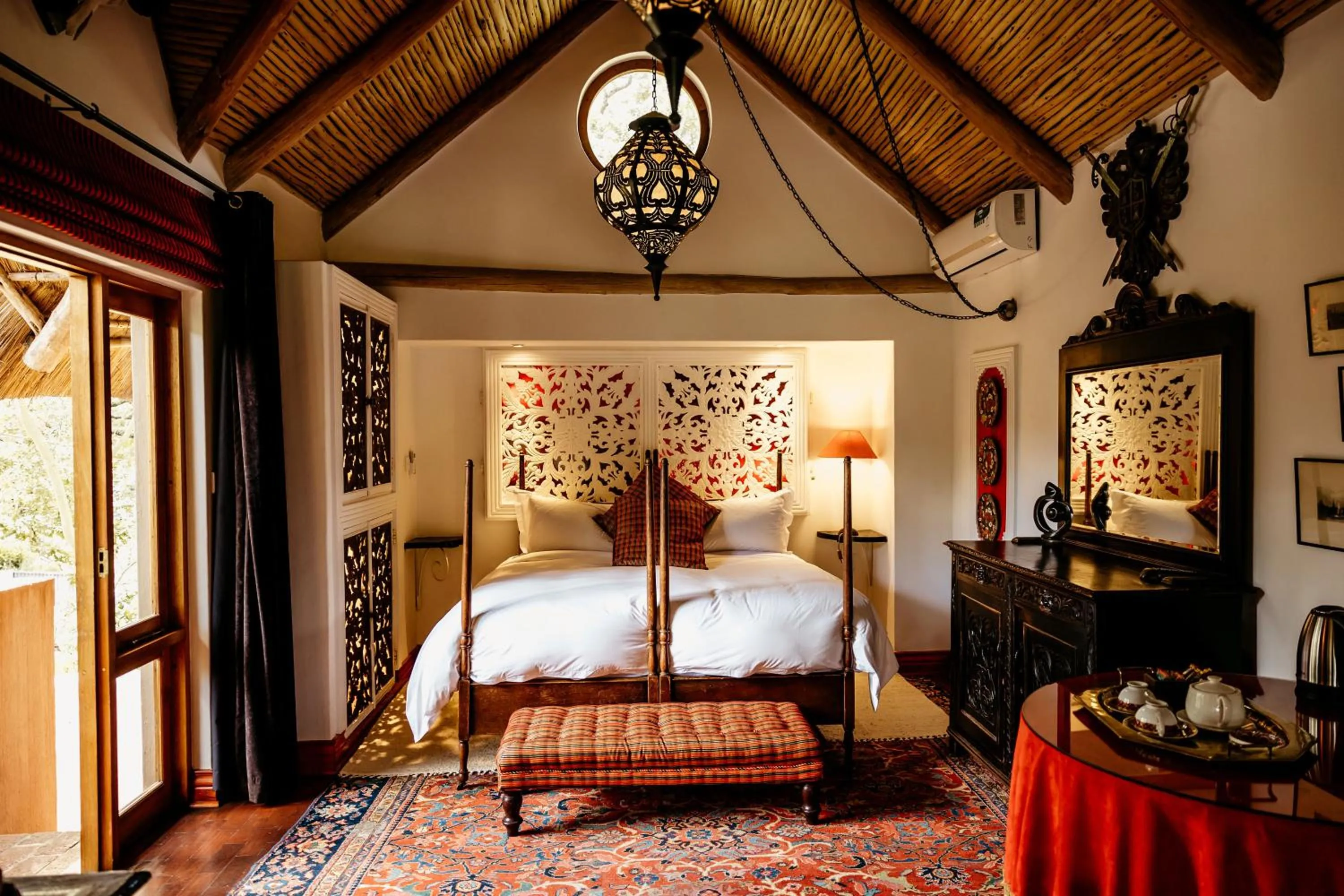 Bed in Amanzi Lodge