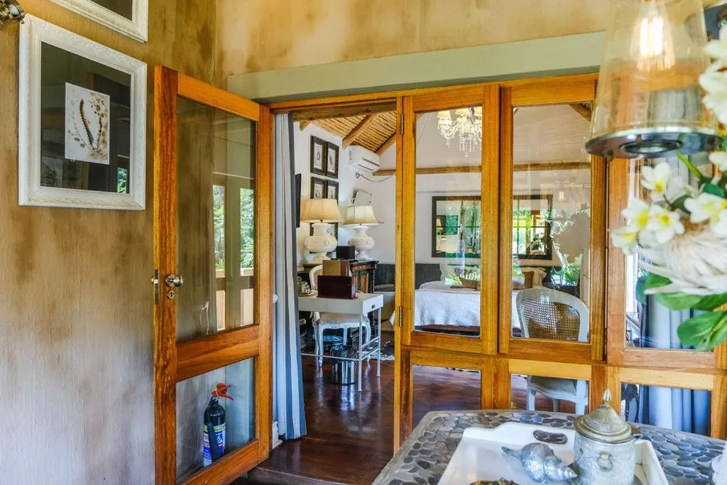 Bedroom in Amanzi Lodge