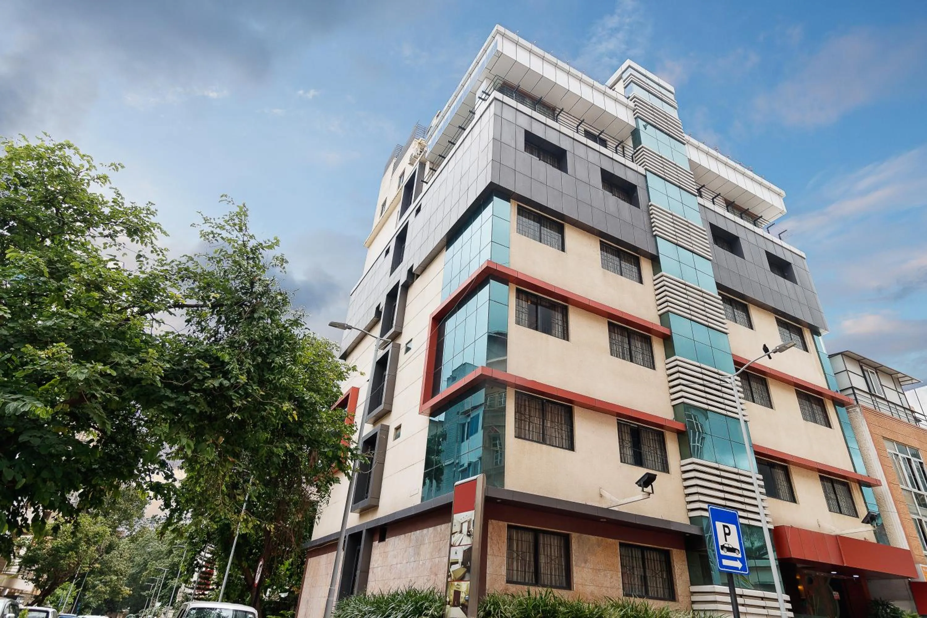 Property building in Octave Kanthi Comforts